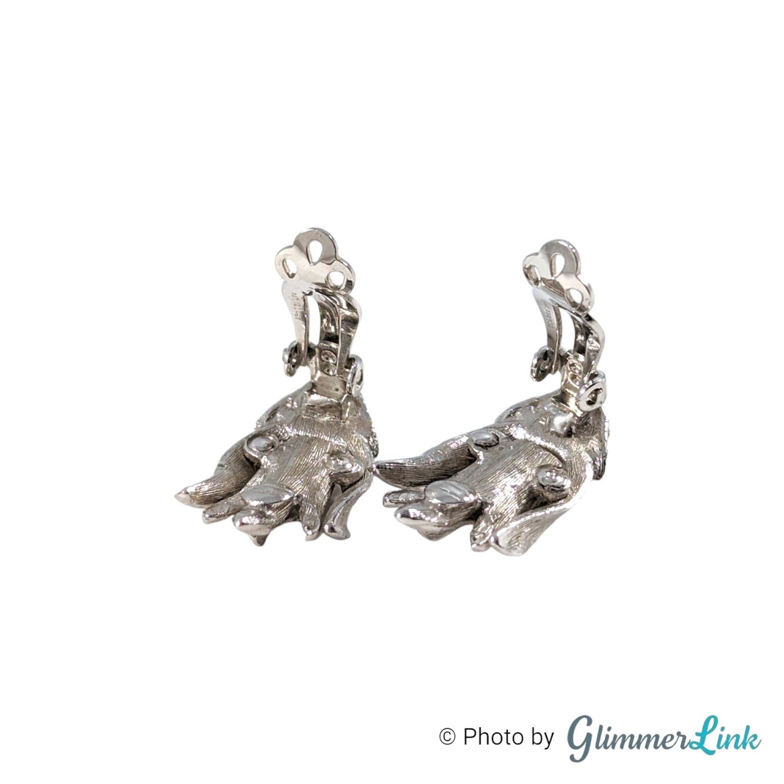 Vintage Floral Silver Tone Textured Mid-Century Clip On Earrings, Gift for Her