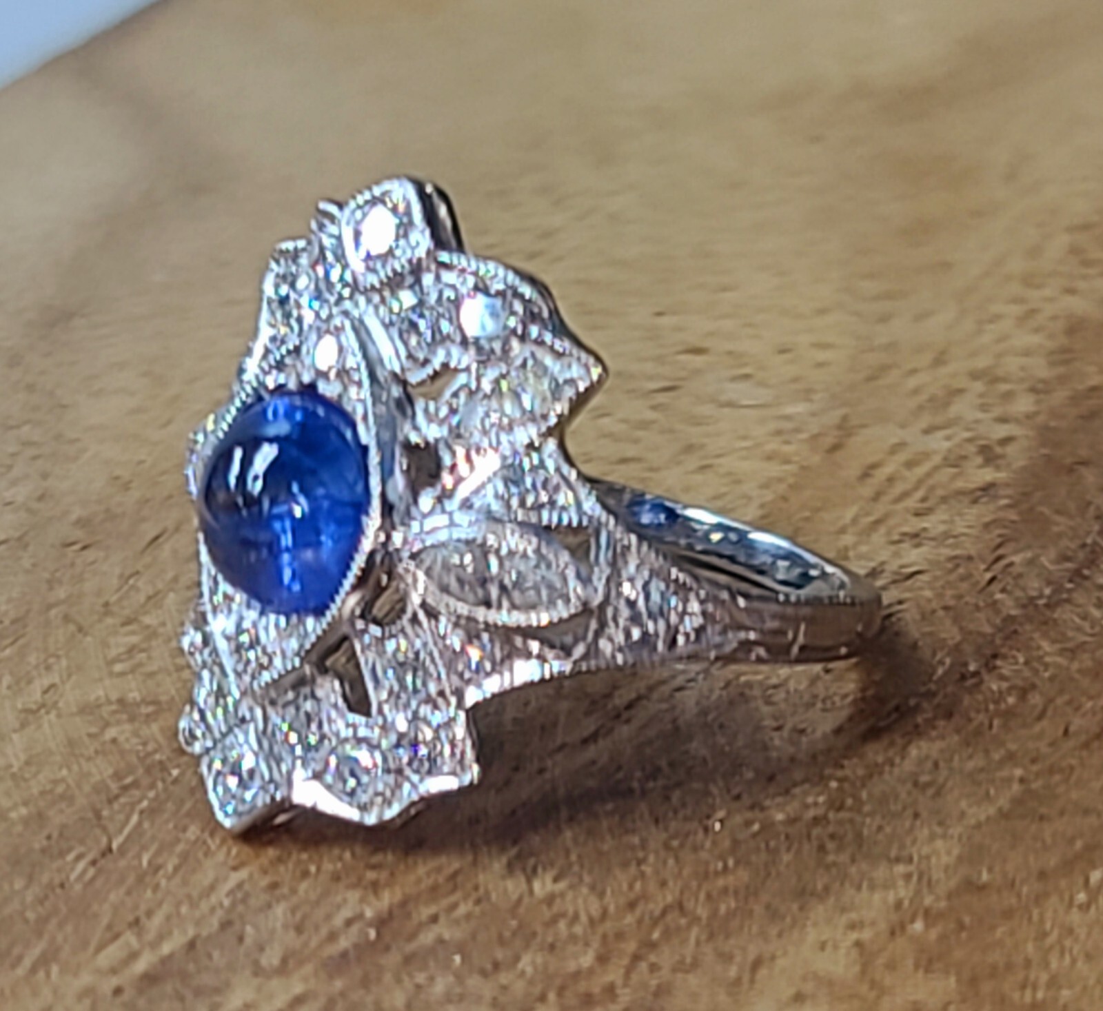 Vintage Platinum Ring 1.23CT. Natural Blue Sapphire cabochon round circ 1930’s