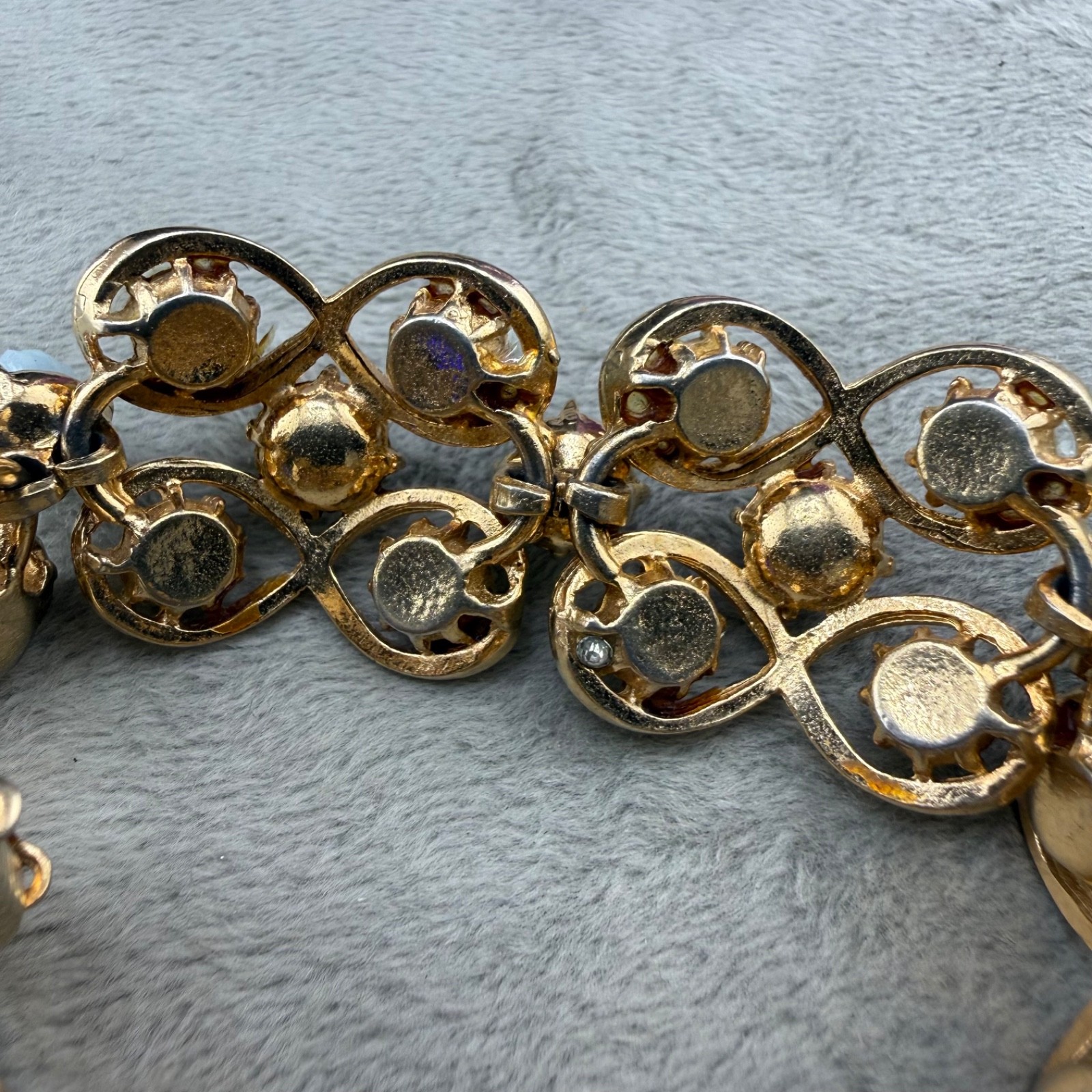 Vintage Florenza Bracelet Gold Tone Signed 7”