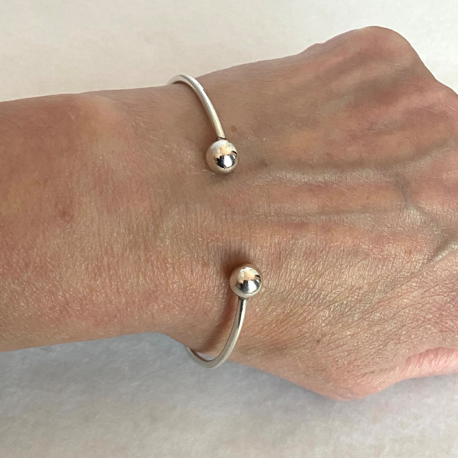 Vintage Sterling Silver 925 7MM Bead Ball Oval Cuff Bracelet Sz 7″