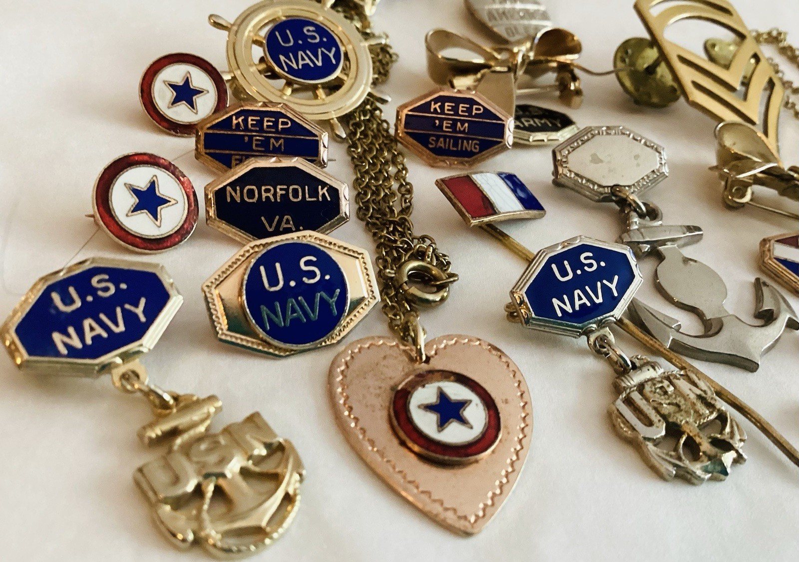 WW 2 – 1970 Era~US Military Branches~Sweetheart Home Front~Jewelry Lot