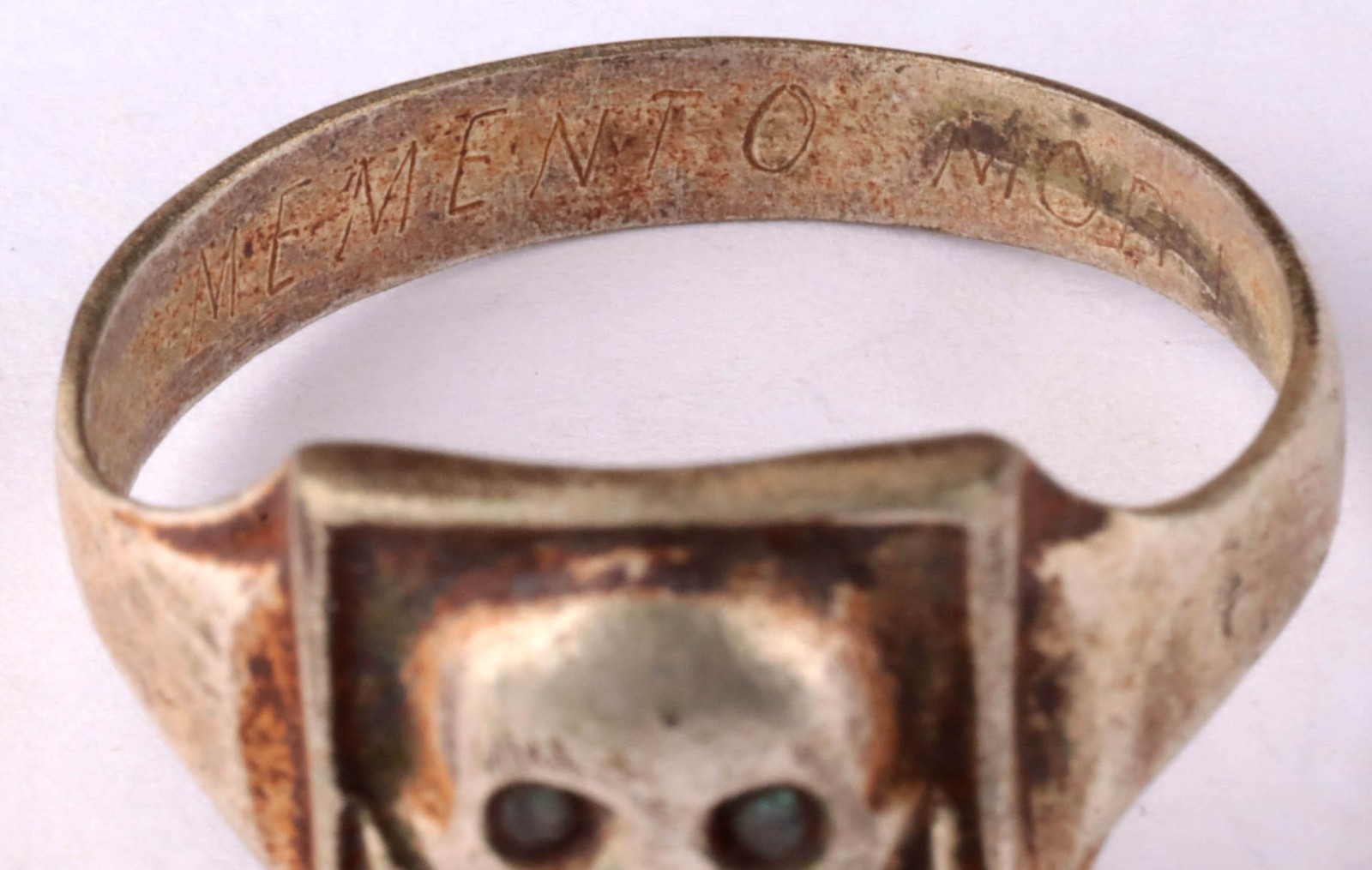 Memento mori engraving skull ring bones Remember to die signet Antique amulet