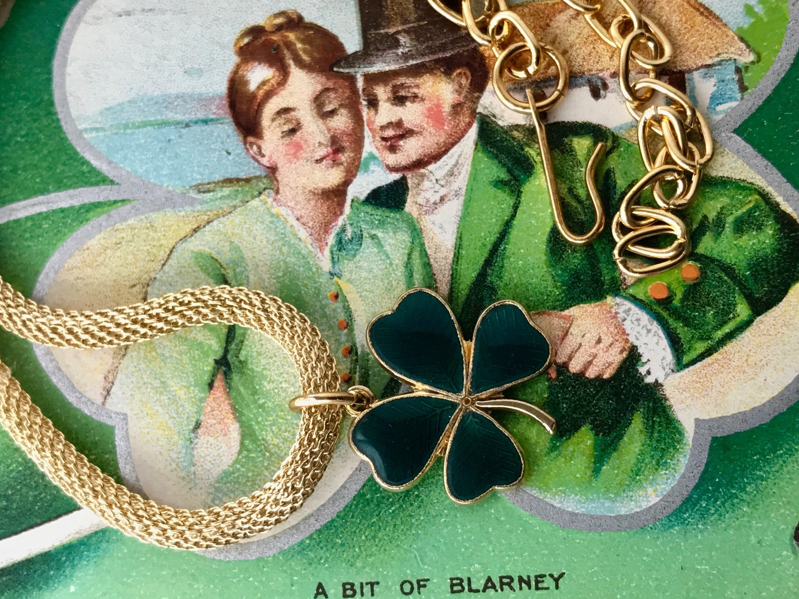 4 Leaf Clover Choker,Enameled four leaf,Irish Necklace,Sarah Coventry Choker G94