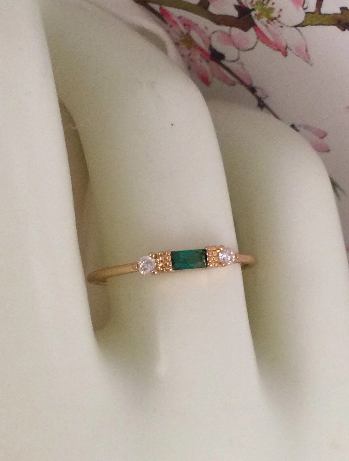 Vintage Jewellery Gold Ring Emerald White Sapphires Antique Deco Dress Jewelry