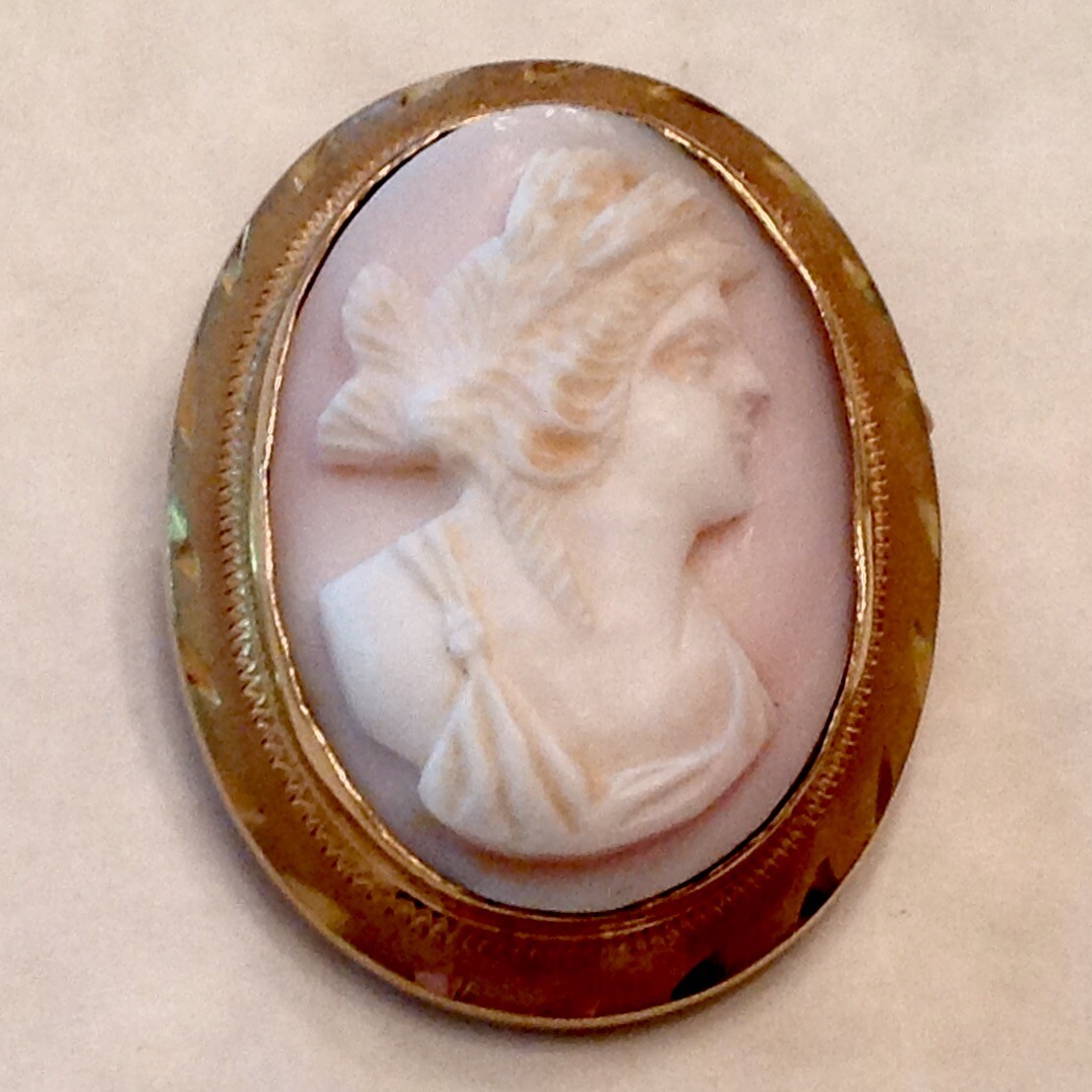 Antique Carved Shell Cameo Pendant / Brooch 12K Yellow Gold Filled cd