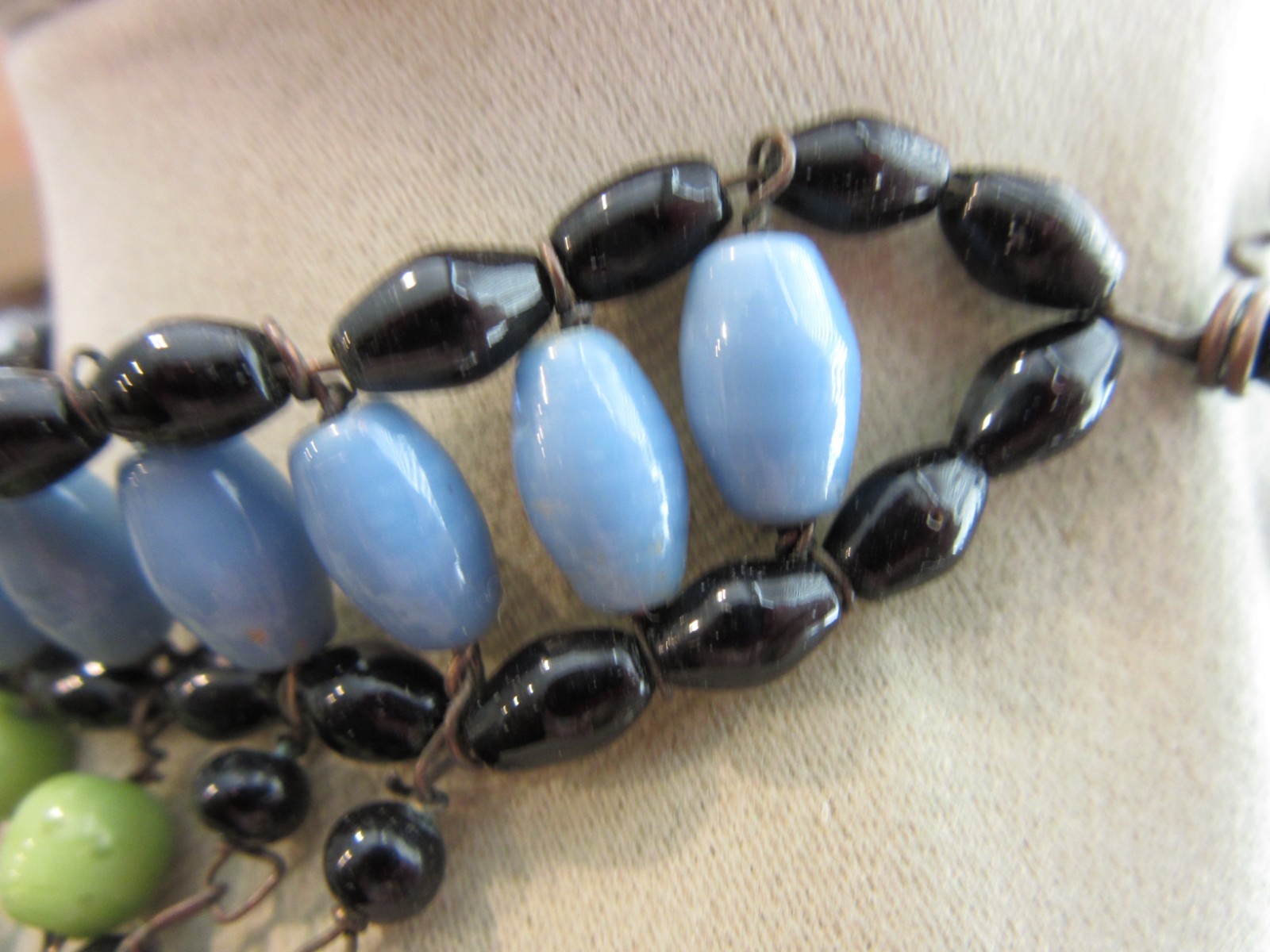 Boho style wired glass beads choker necklace in blue, black and green colors