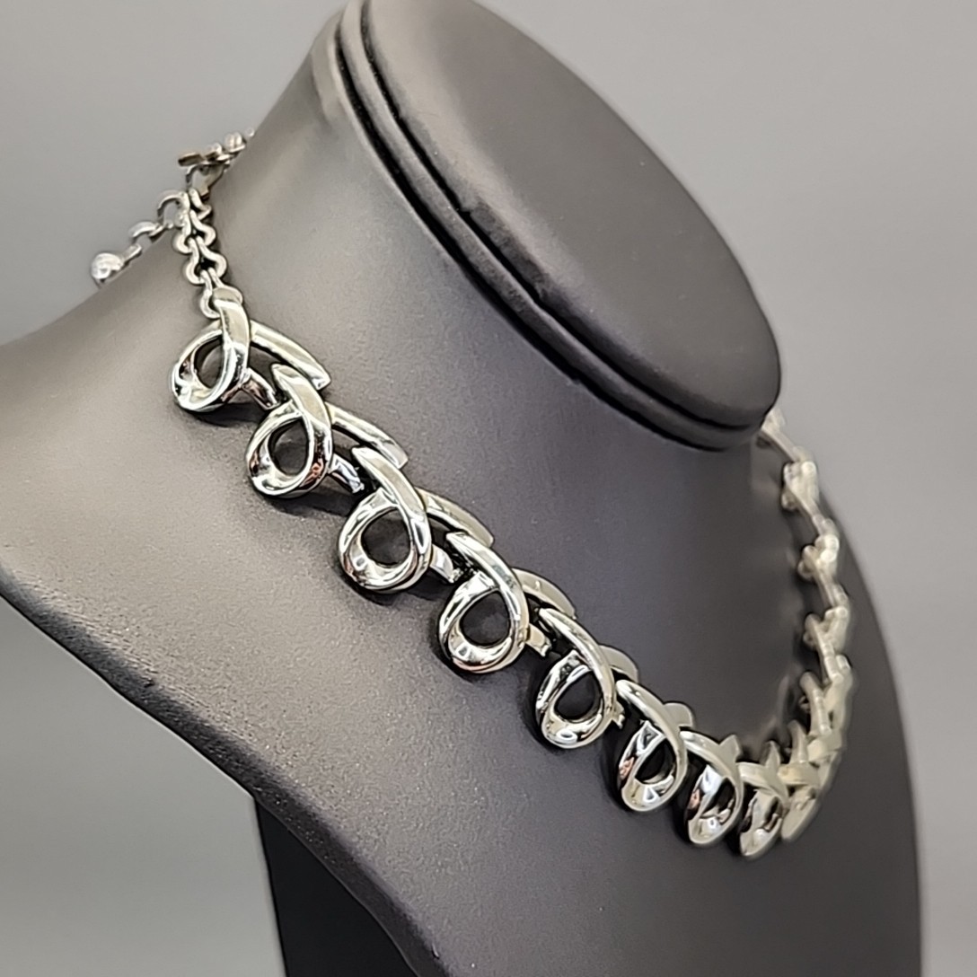 Vintage Linked Necklace Looped Chain Choker 15″ READ