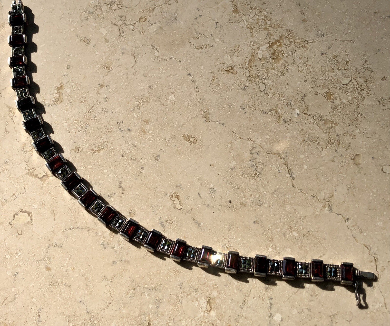 ❤️✨VINTAGE Sterling Silver EMERALD CUT GARNET & MARCASITE ESTATE Tennis Bracelet
