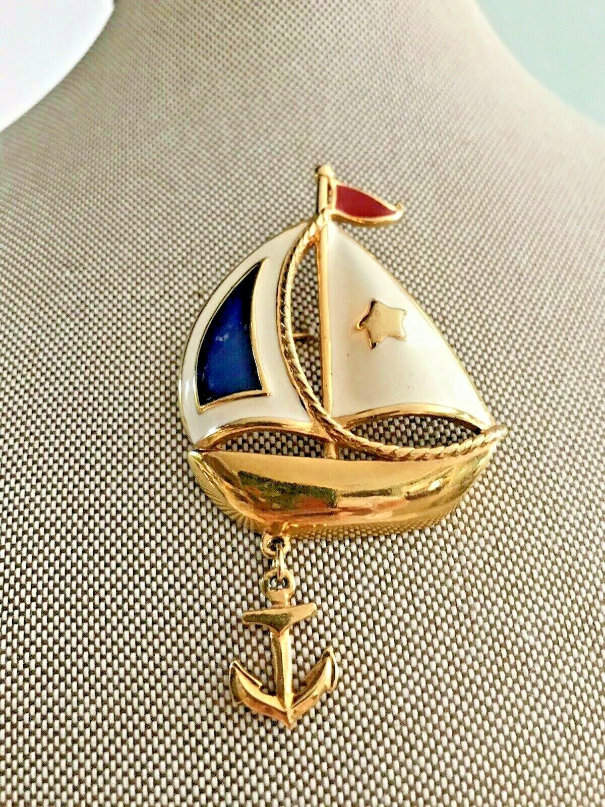 AVON Brooch Sailboat 1990’s