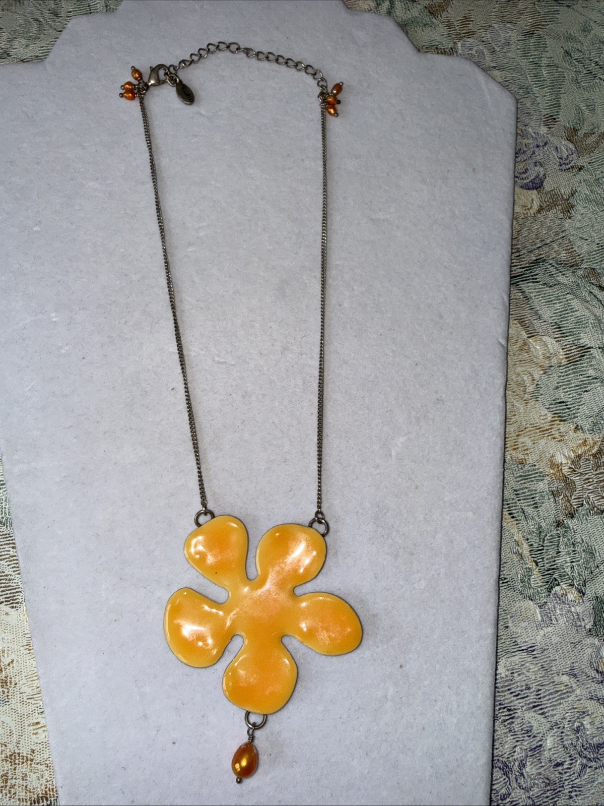 RARE PILGRIM ORANGE ENAMEL DAISY FLOWER Necklace COLLECTIBLE JEWELRY RETRO-17”