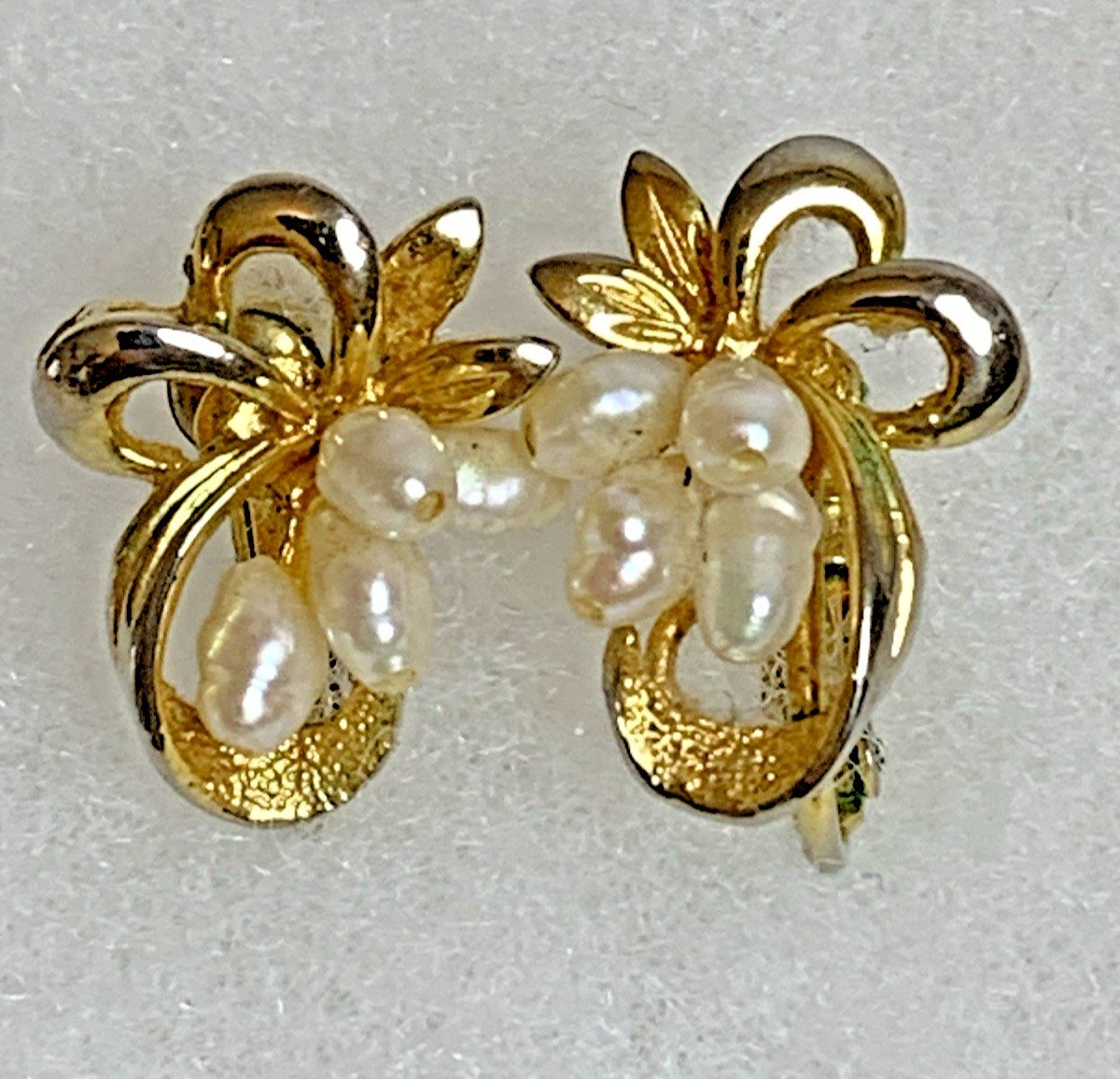 Vintage Seed Pearl Necklace Bracelet Earrings Set Gold Tone Bridal Wedding