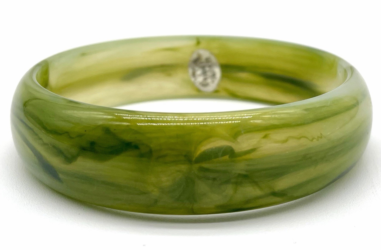 Vintage Genuine Lucite Made in Hong Kong Green Swirled 3/4″ Bangle