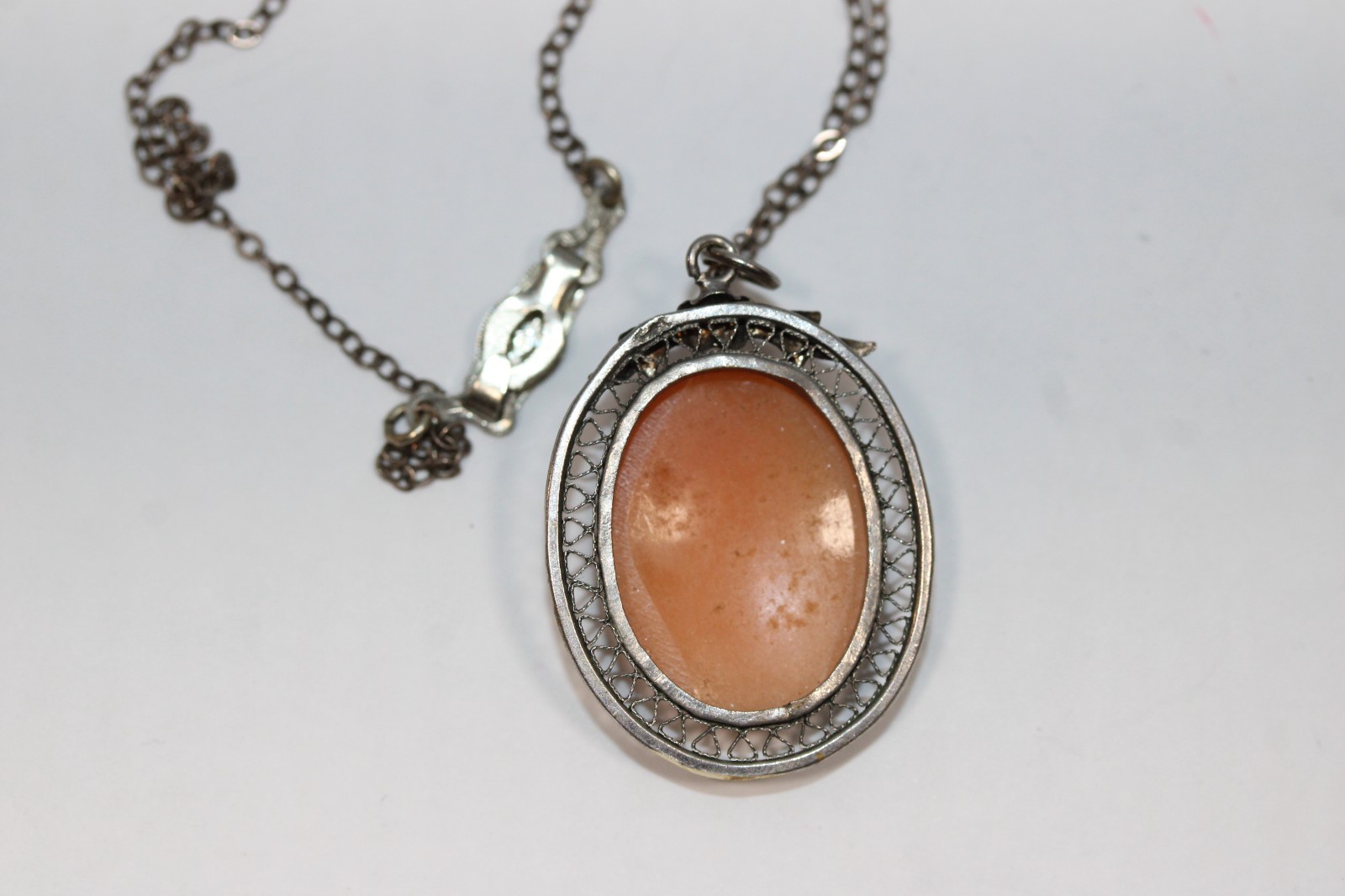 Vintage Cameo Left Facing Necklace Silver Ornate Metal Frame Beauty Theme #136