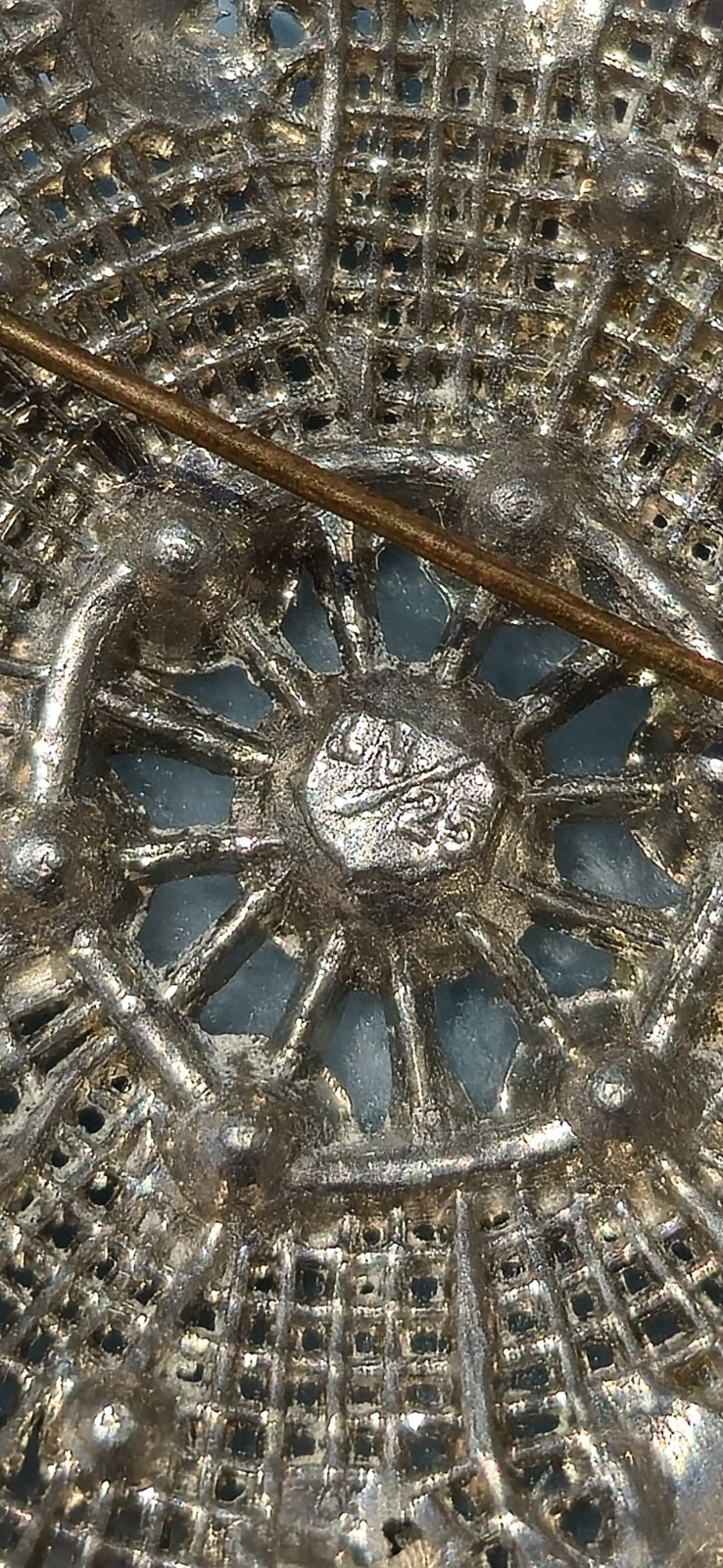 Vintage Little Nemo LN Rhinestone Floral Clover 1930s – 40s Brooch Pin Jewelry