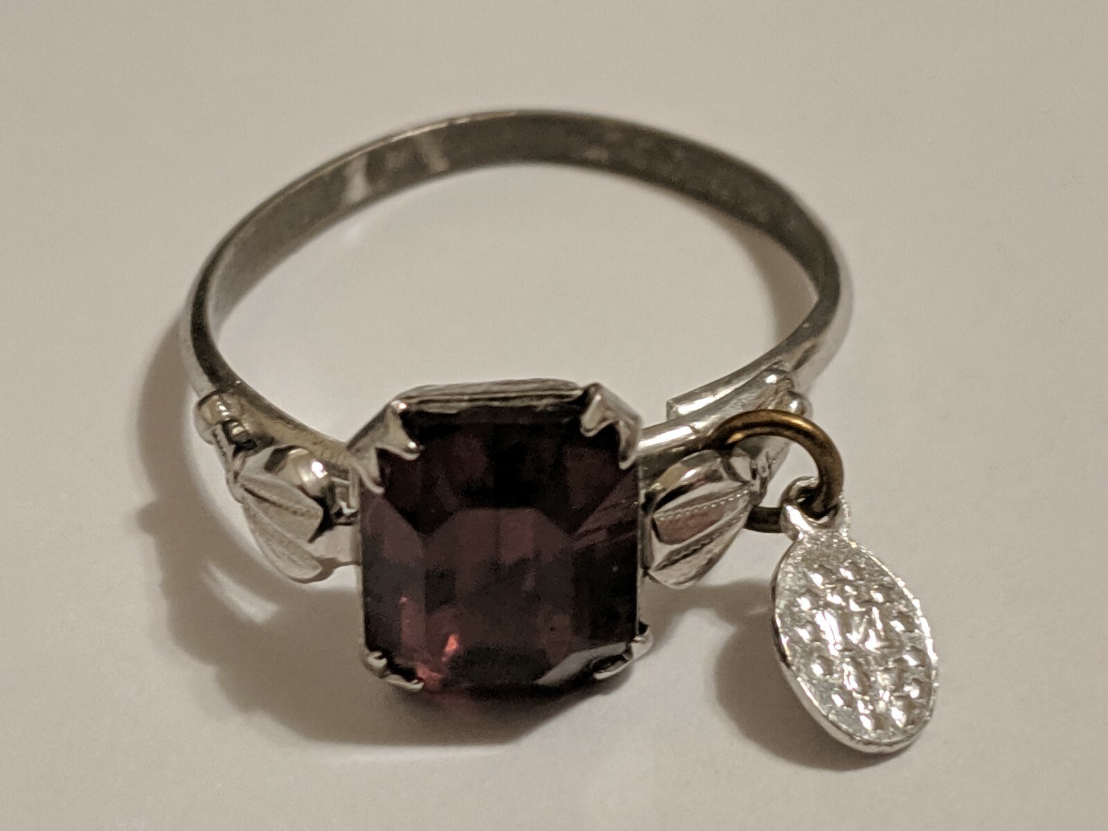 VINTAGE UNCAS ADJUSTABLE RING STERLING SILVER PATENT 2763140 PURPLE STONE