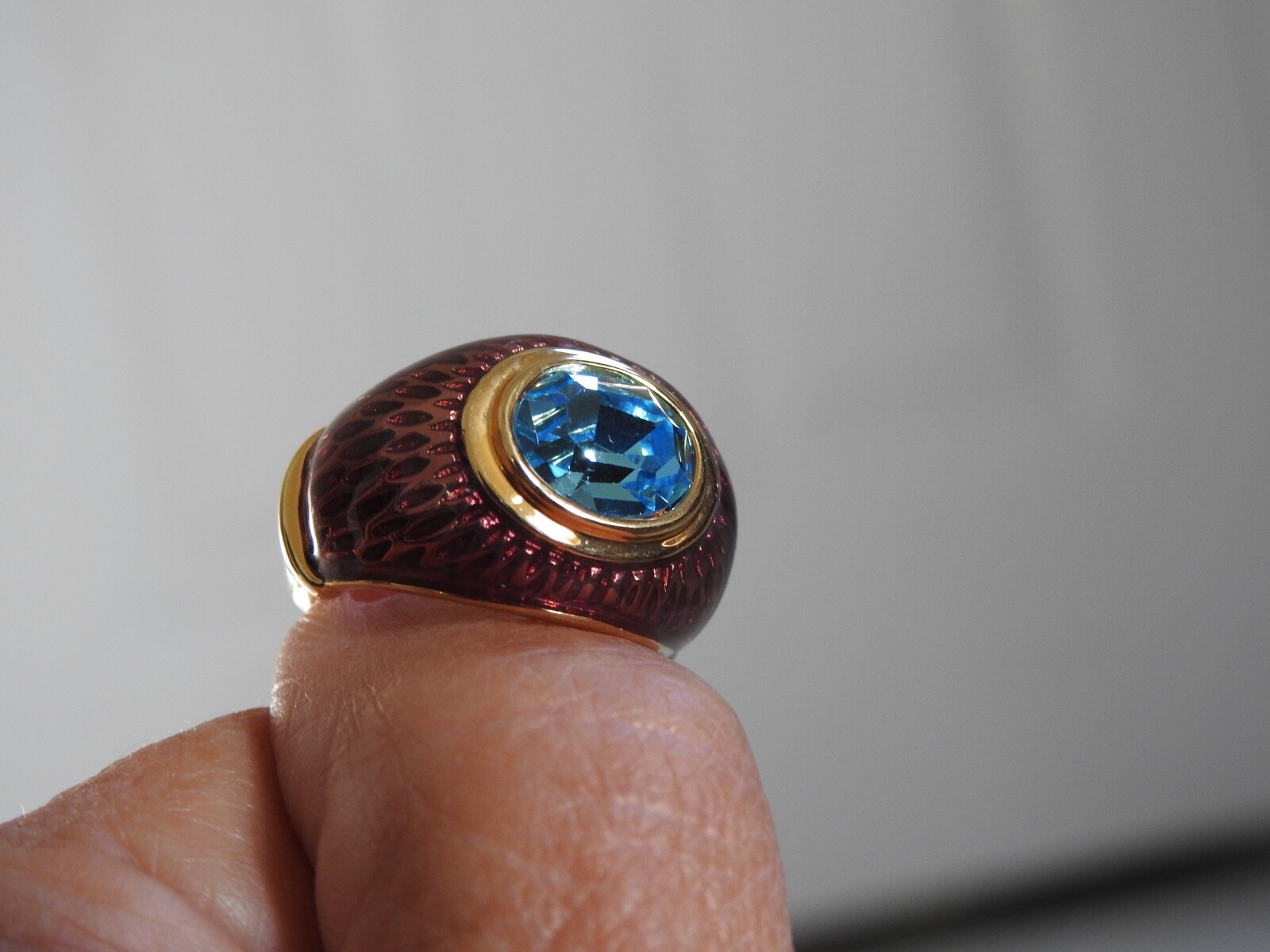 gorgeous Kenneth J Lane KJL faux Blue Topaz & Enamel RING 7.25