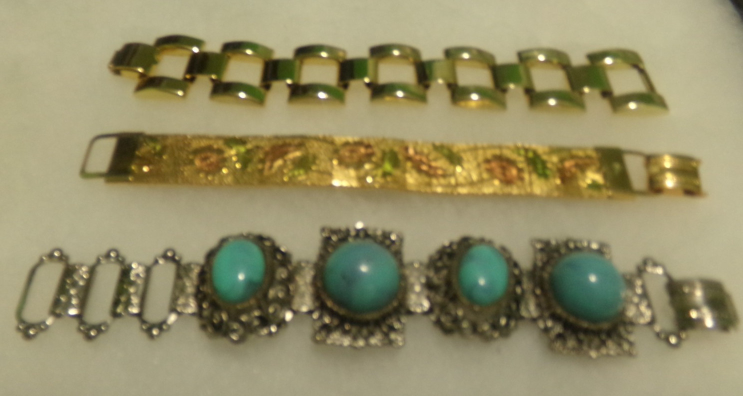 VINTAGE UNSIGNED BRACELET LOT