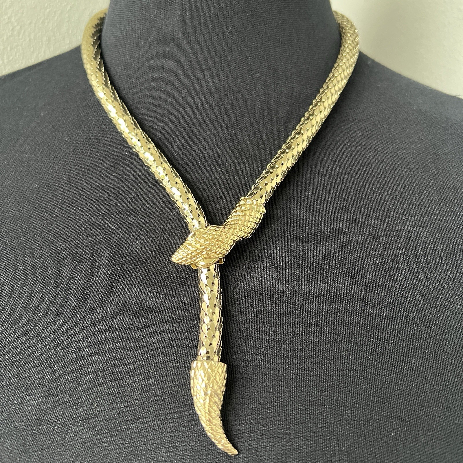 Whiting & Davis Mesh Snake Lariat Necklace in Gold Rare Diamond Crosshatch Vtg