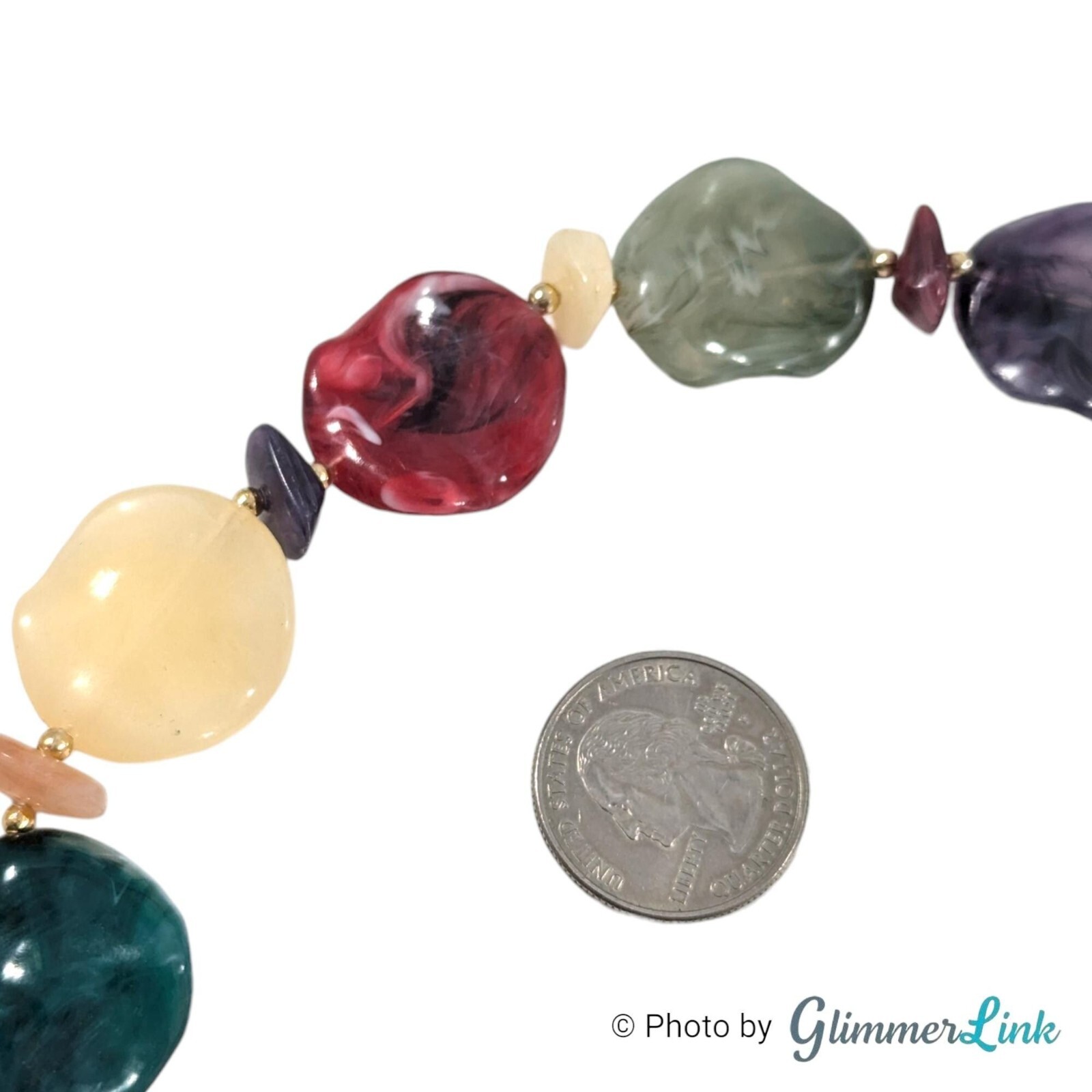 Vintage Multi Color Marbled Plastic Lucite Wavy Disc Chips Beaded Necklace
