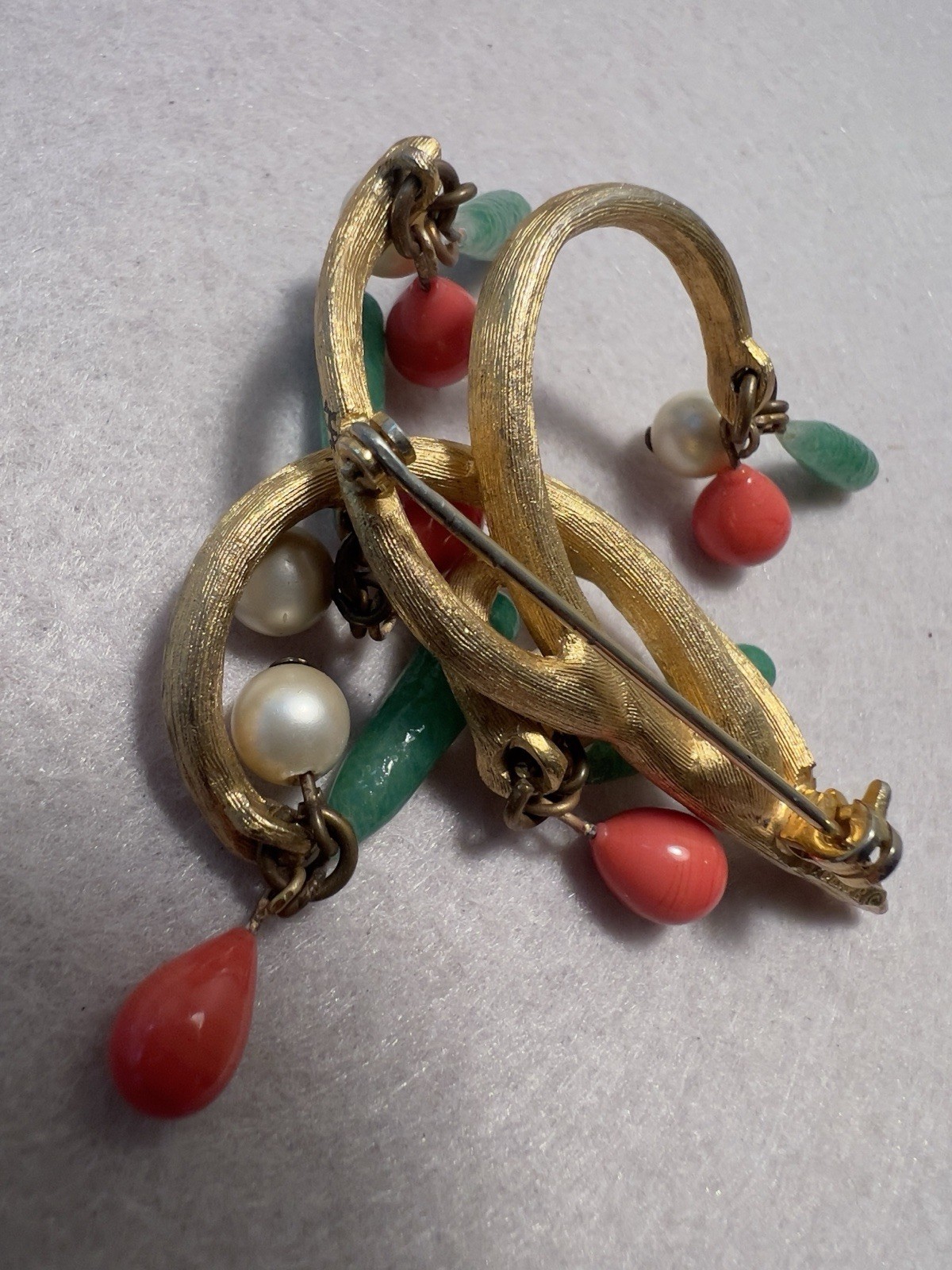 Vintage KRAMER Poured Glass & Faux Pearl Dangles “Branches” Brooch 2.5” Long