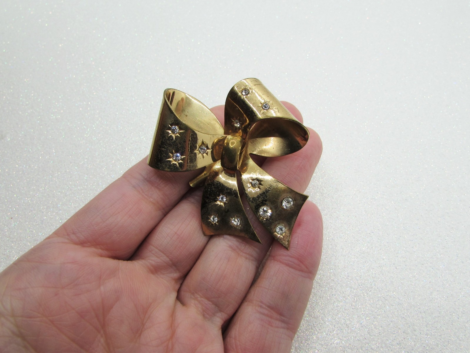 Fancy Vintage 1950s Bow Brooch- Rhinestones Starbursts- Gold Plated Ribbon Pin