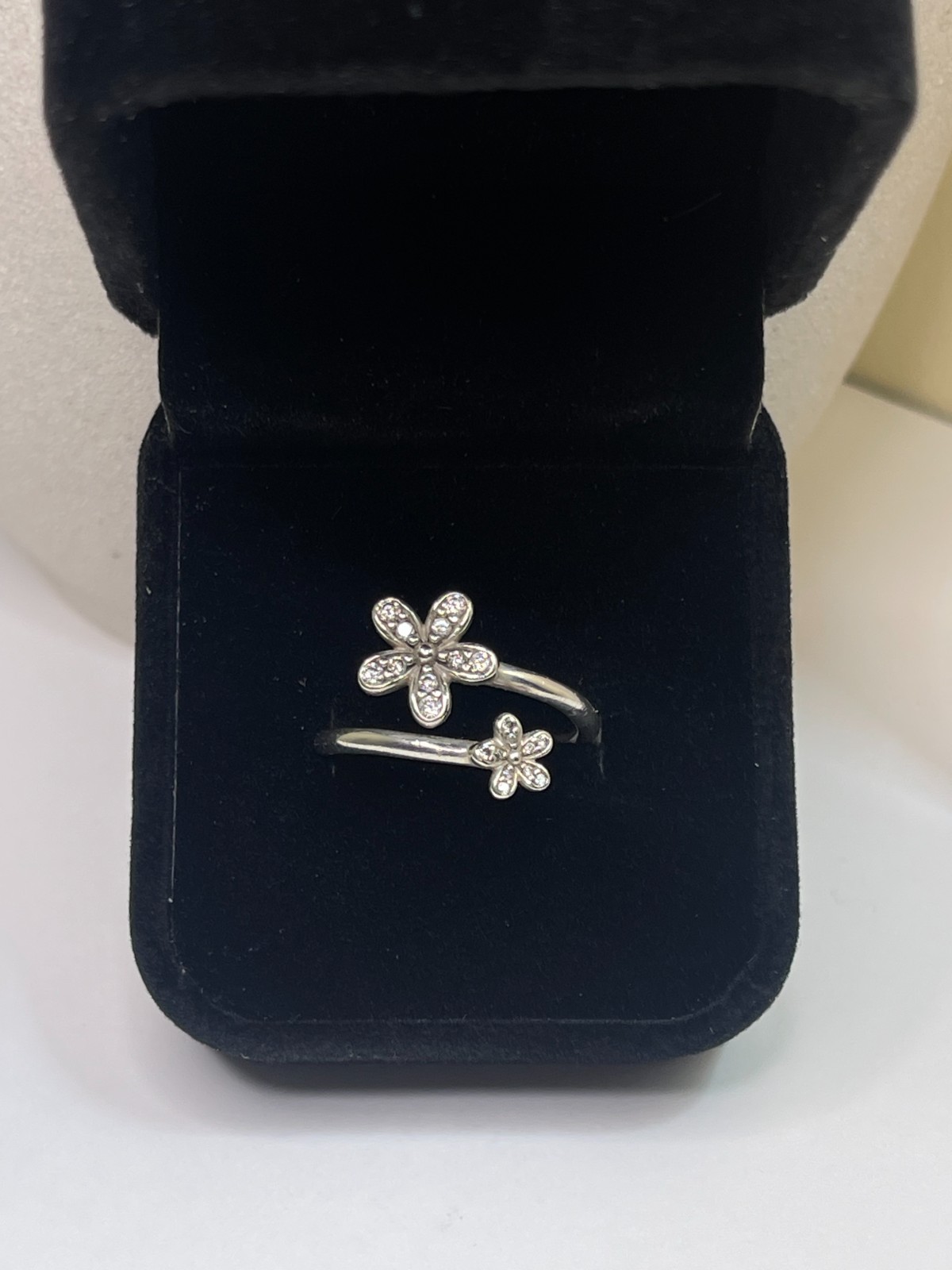 RARE Vintage EE Retired Pandora Dazzling Daisies Open Ring 925 Size 7.5 -Marked