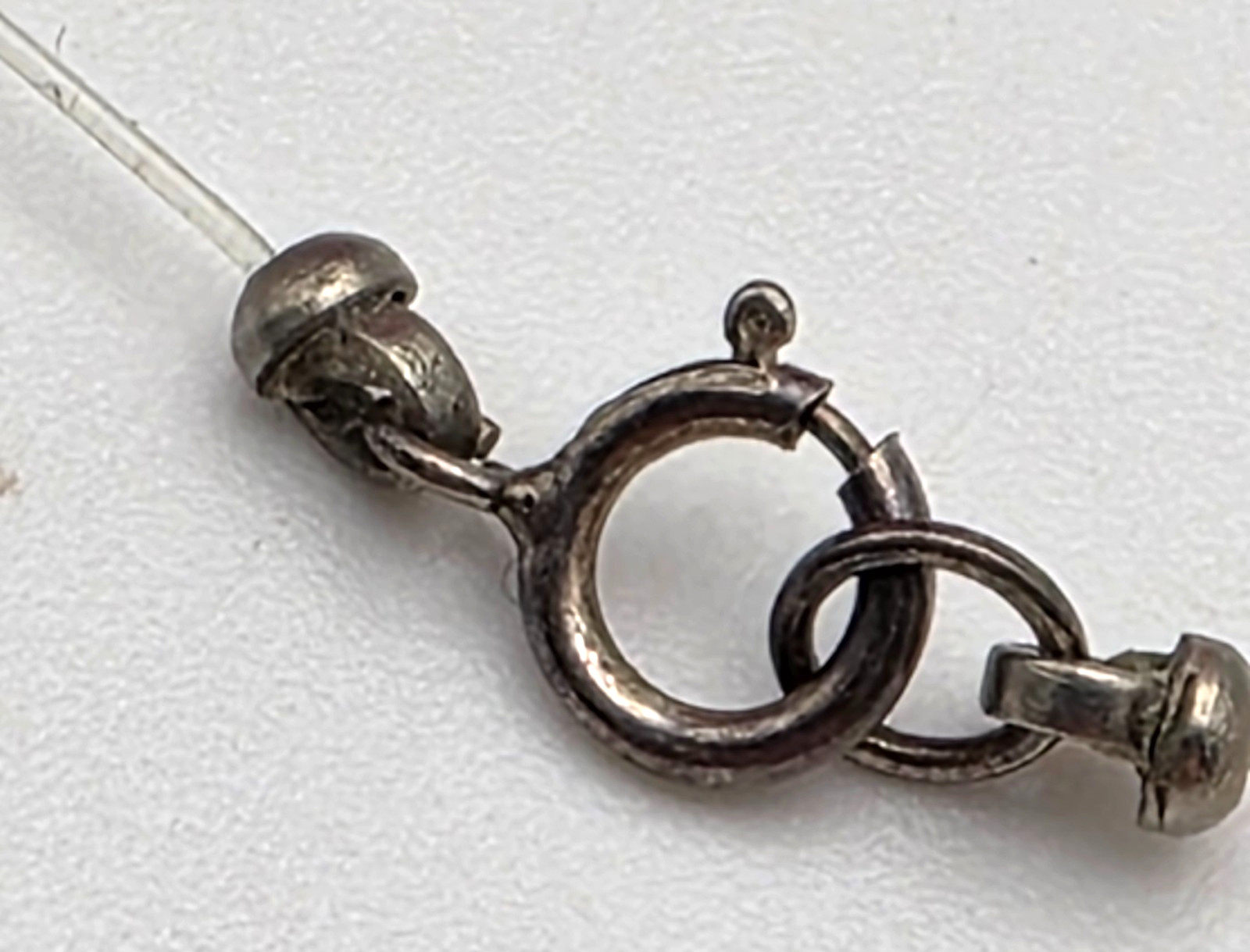 Vintage Sterling Silver 16″ Floating Illusion Pearl Station Necklace 4mm