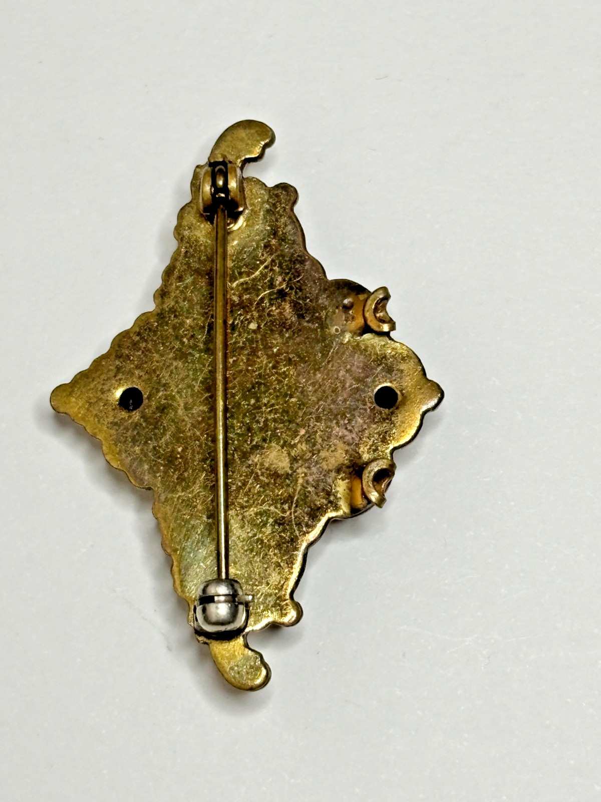 Antique Victorian Etruscan Style Pinchbeck Brooch