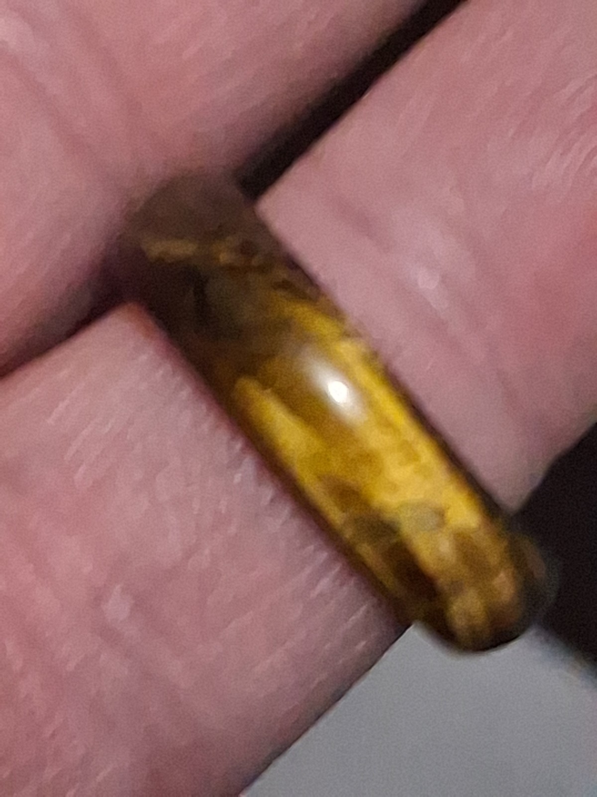 Tiger’s eye polished band, solid gemstone ring. Unisex size 6.5