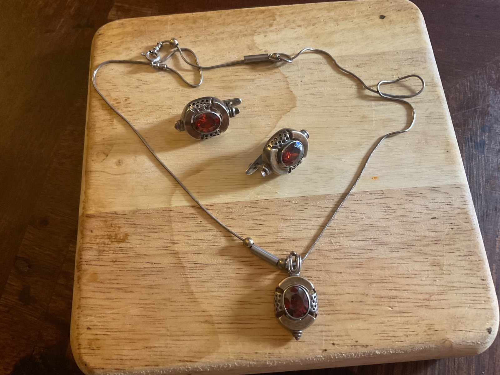 Antique 1950s russian silver & garnet set (neckless & earings)