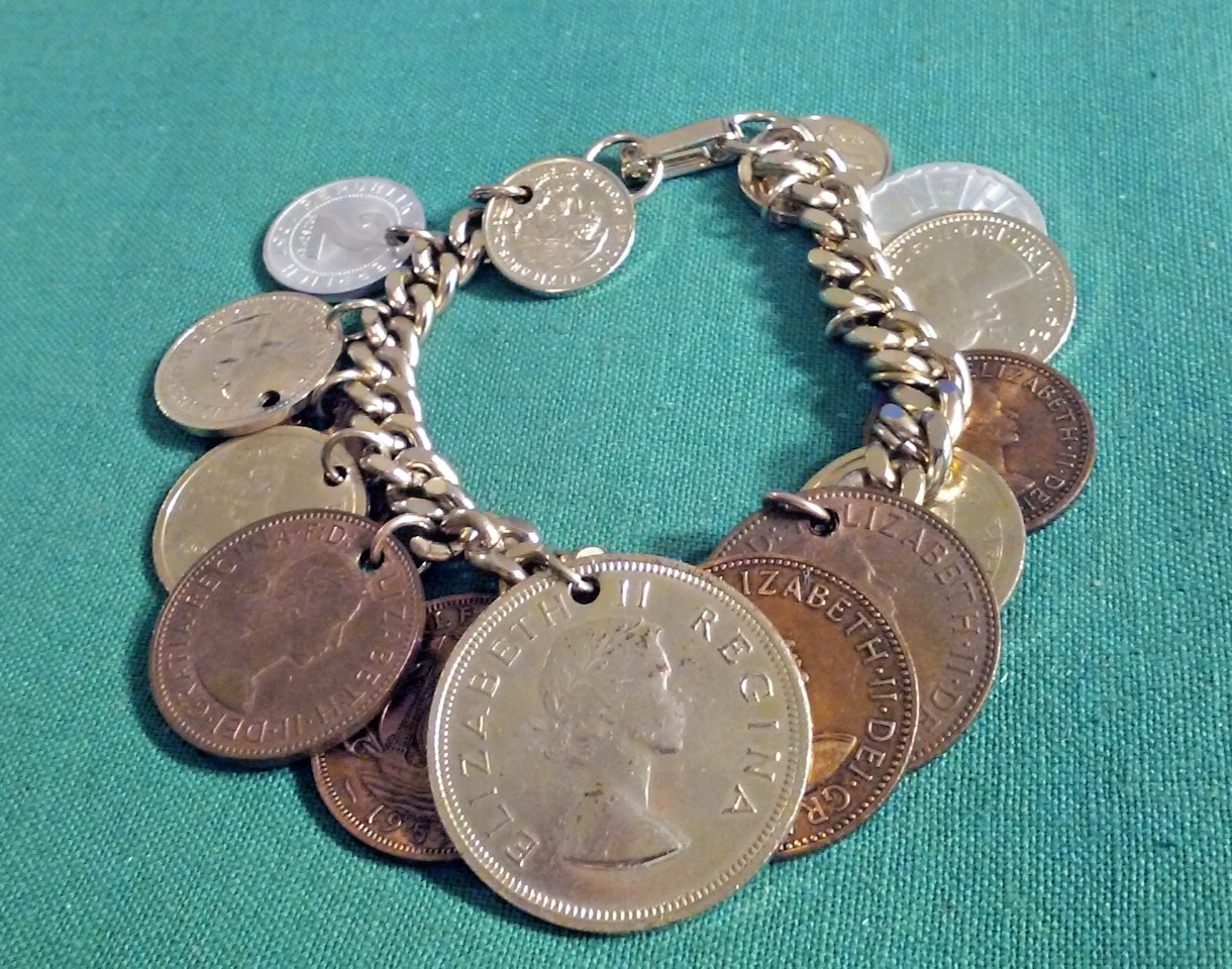 Vintage 15 RARE 1950’s Coin Charm Bracelet South Africa, India, Osterreich 8″