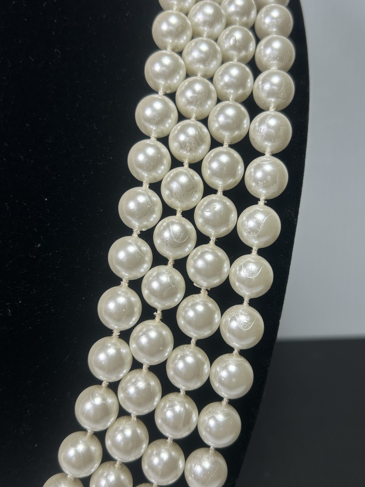 118″ Vintage Single Long Strand Faux Imitation White Pearl Necklace