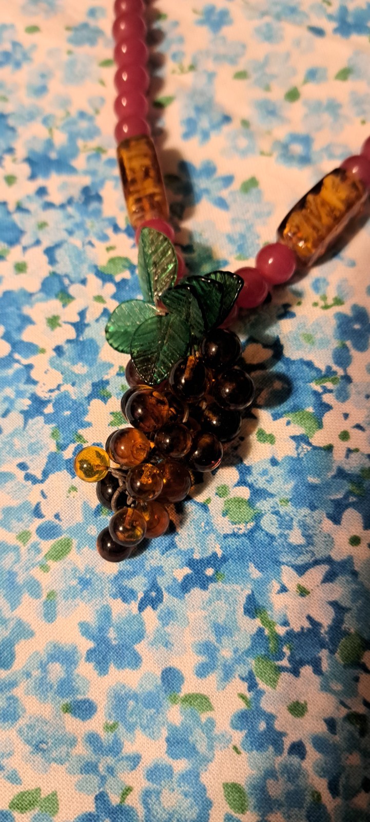 Vintage Red Beaded Necklace With A Cluster Of Grapes And Green Leaf Beads 21 In