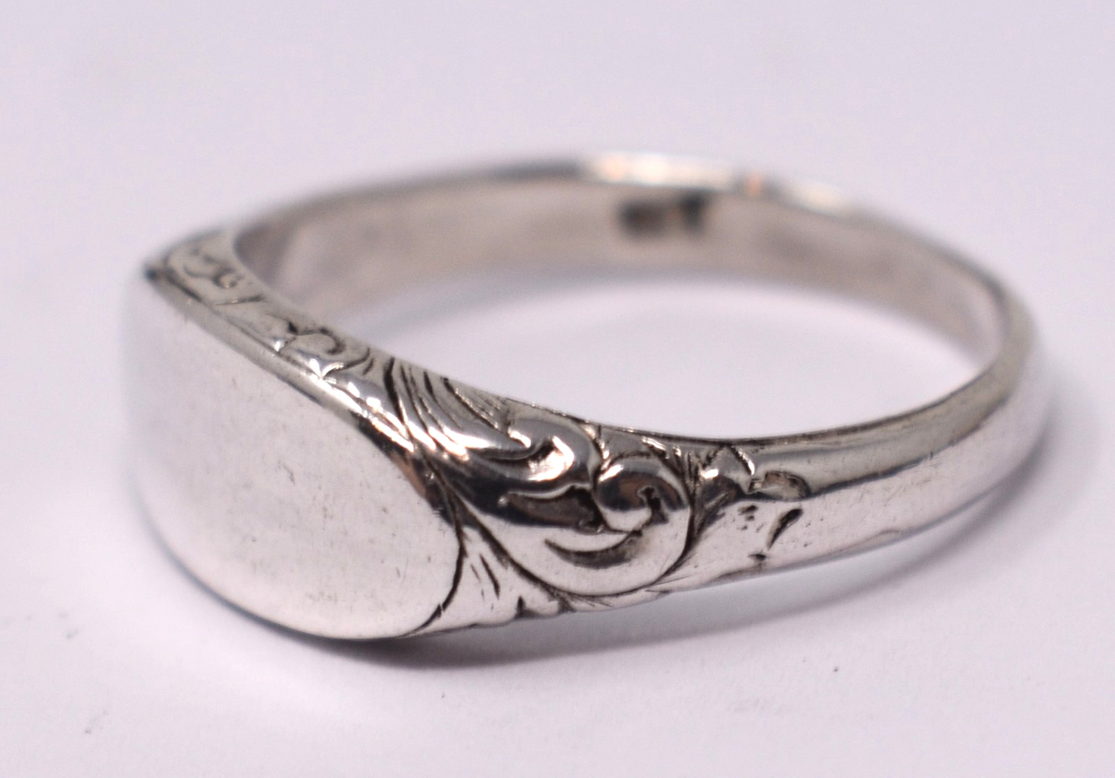Vintage Sterling Silver Blank Signet Ring Hand Chased Scrolls sz. 4.5