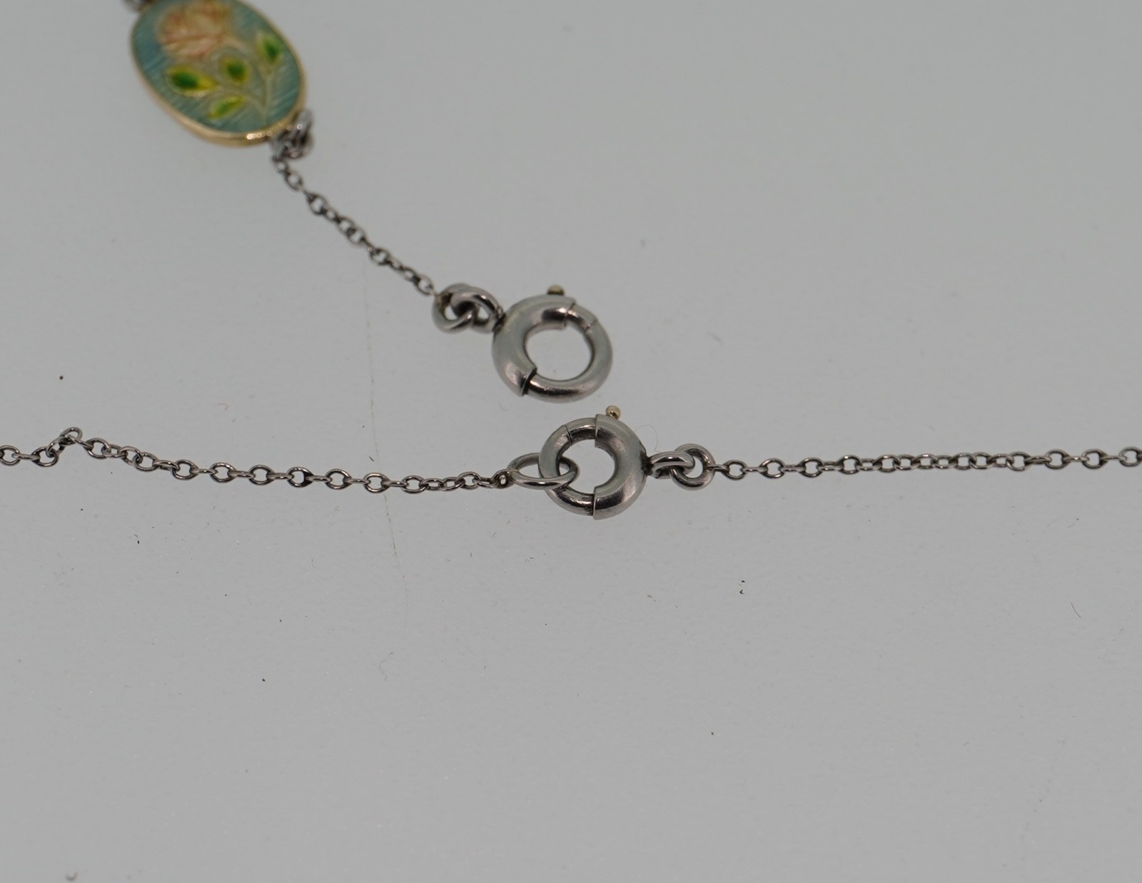 Spectacular 14K White Gold Platinum Enamel & Rose Cut Diamond Chain