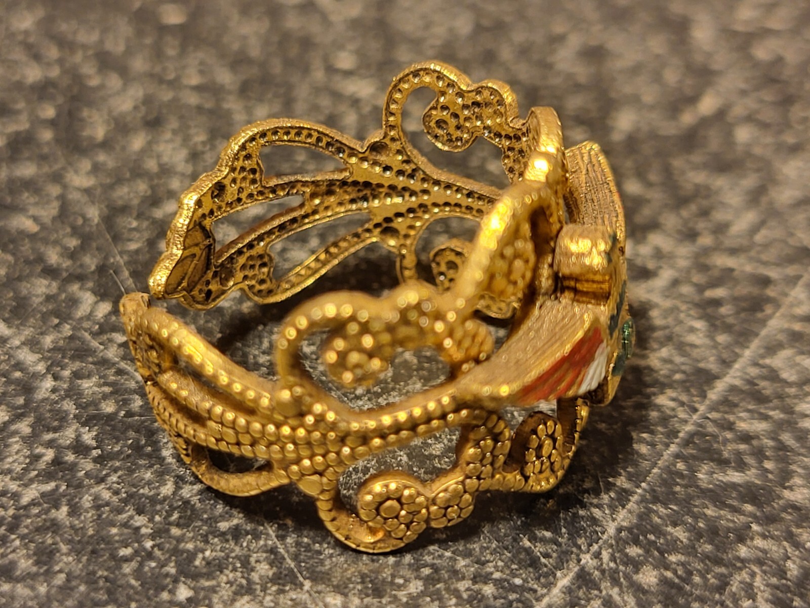 Vtg Fillagree Eagle Cigar Band Gold Tone Cuff Ring Patriotic Red White Blue
