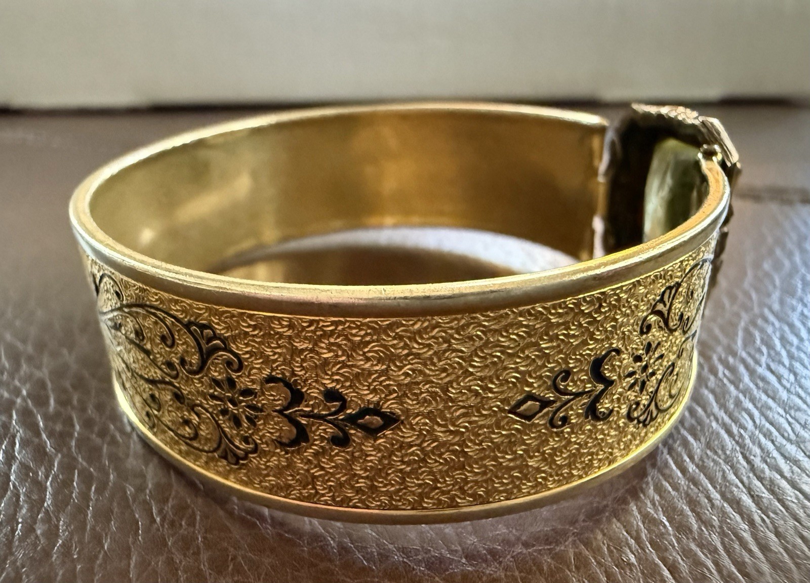 Antique Art Deco Bangle JJ White Bracelet Gold Plated Green Stone Vintage