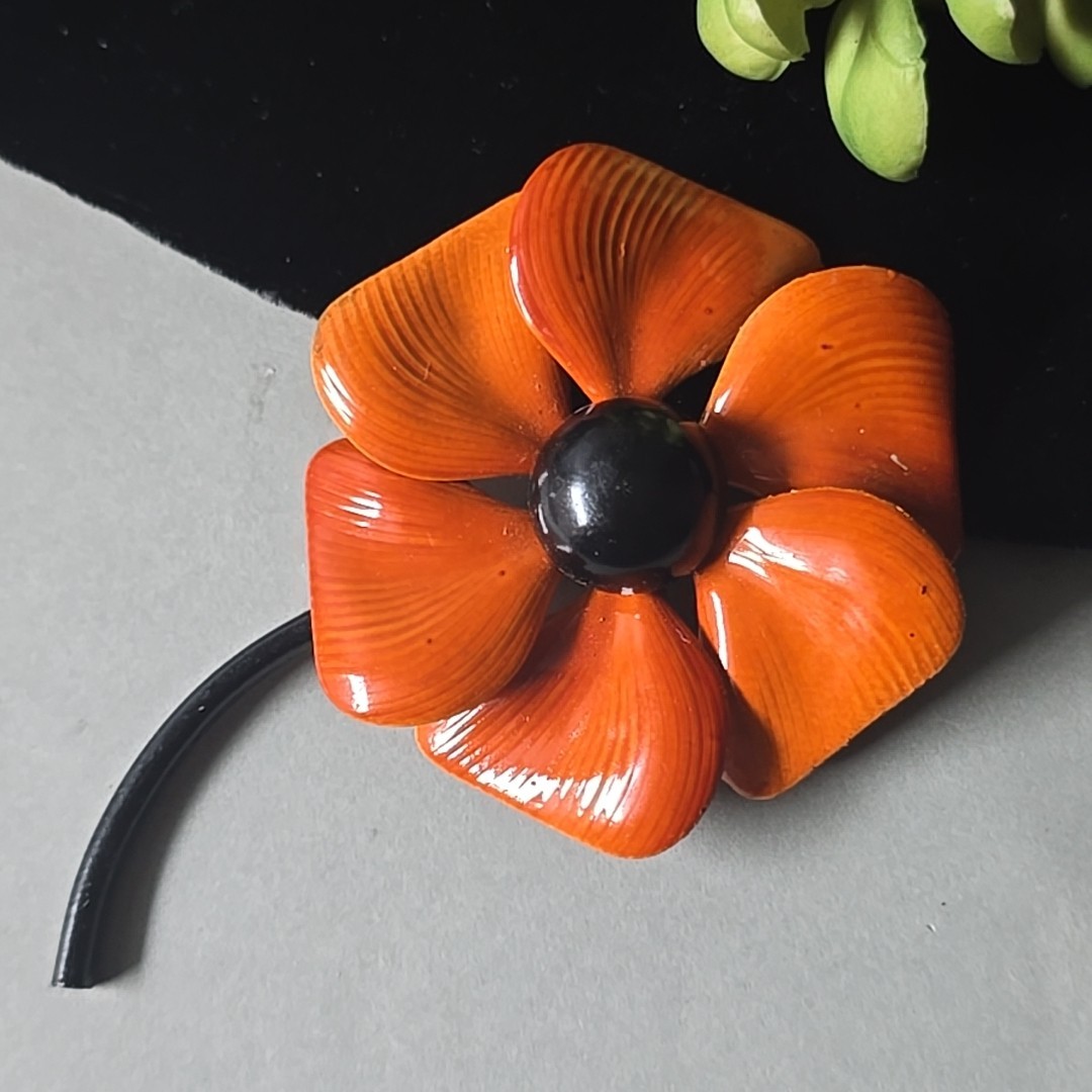 Vintage Enameled Orange/Black Flower Pin Brooch