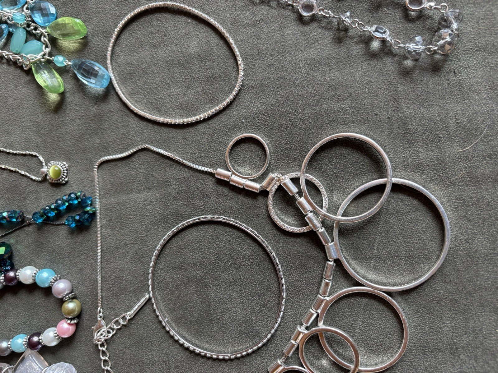 VINTAGE & MODERN ESTATE JEWELRY LOT UNSIGNED COSTUME & FASHION
