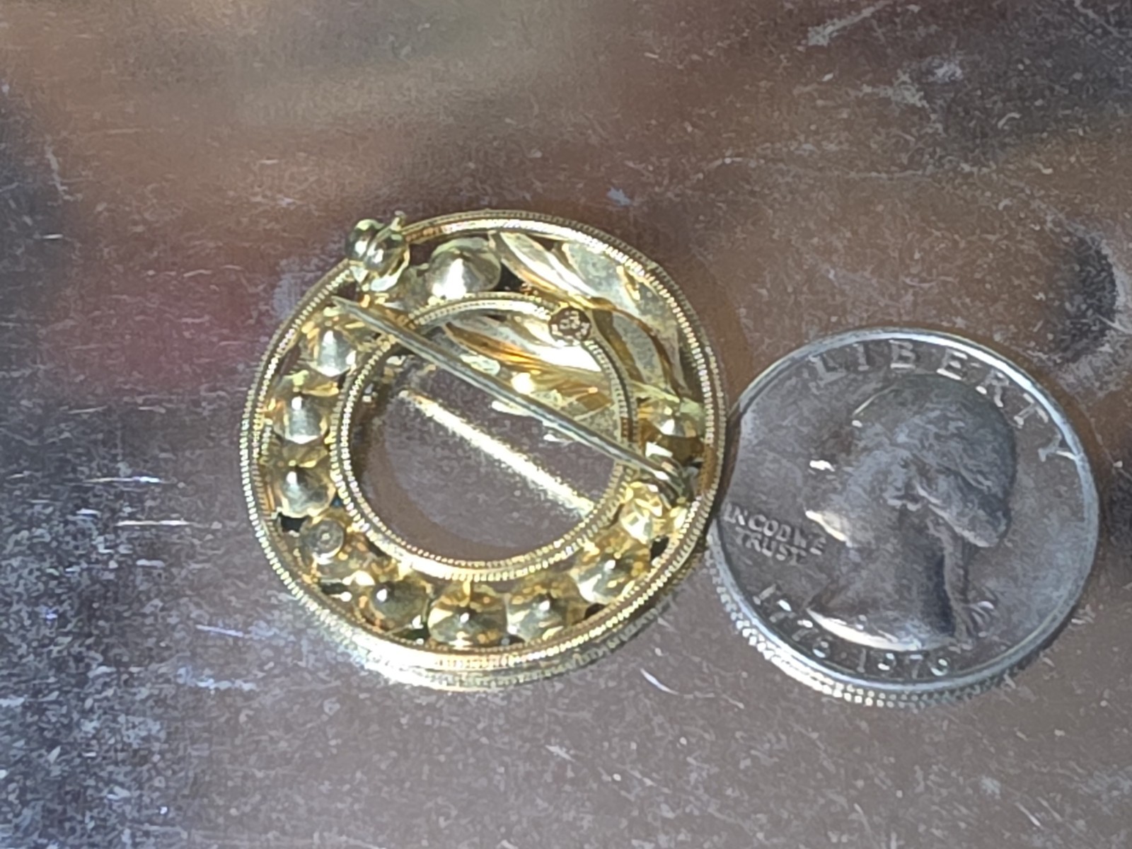 DCE Brooch 14K GF Gold Filled Multicolor Faceted Rhinestone 60’s Wreath 1.25”