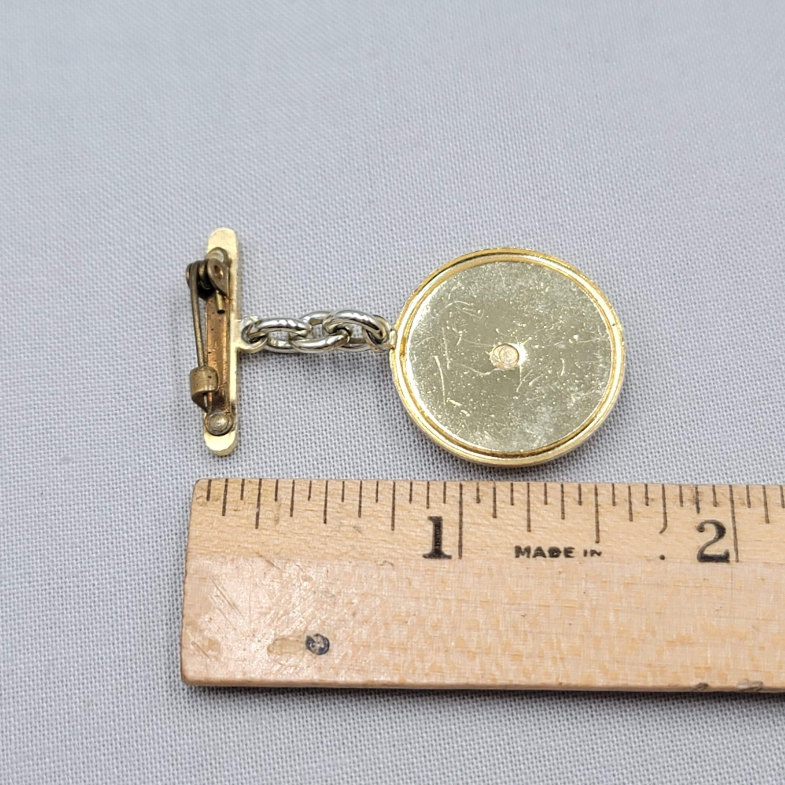 Vintage Aries Pearlized Brooch Gold tone 1 5/8″