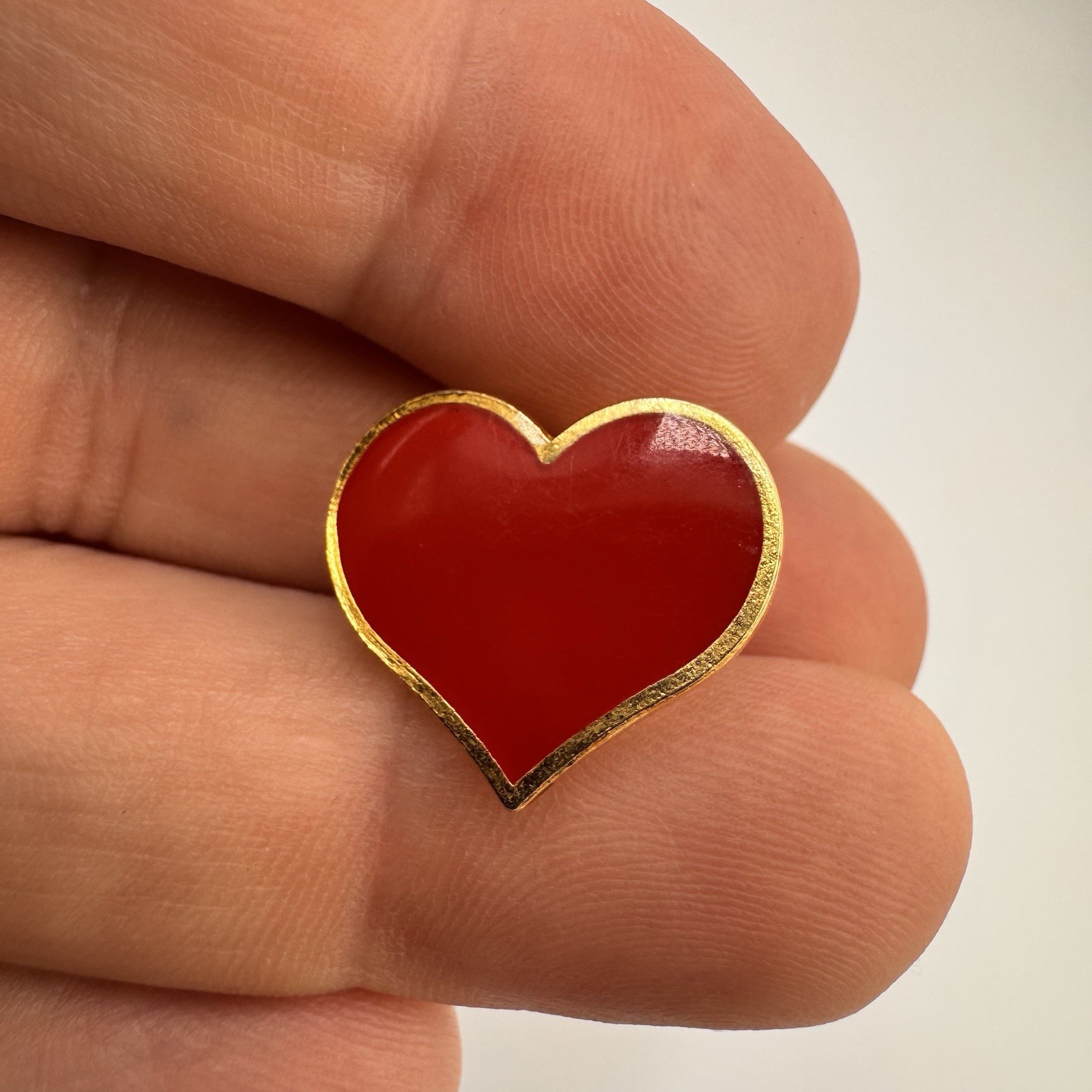 1980’s Vintage Hallmark Metal Brooch Red & Gold Heart Pin Valentine’s Day