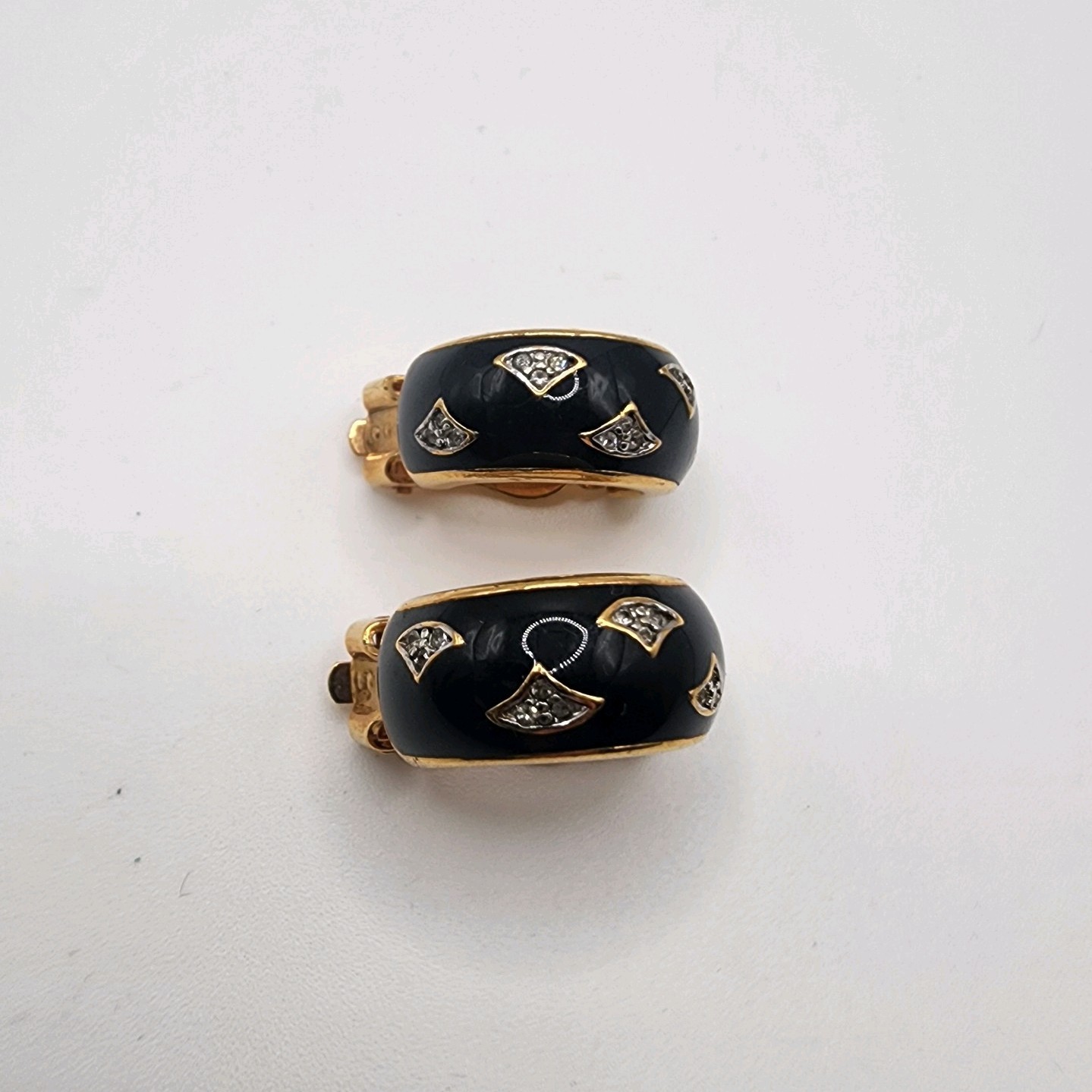 Black Enamel Rhinestone Crystal Earrings Gold Tone Vintage Clip On Jewelry