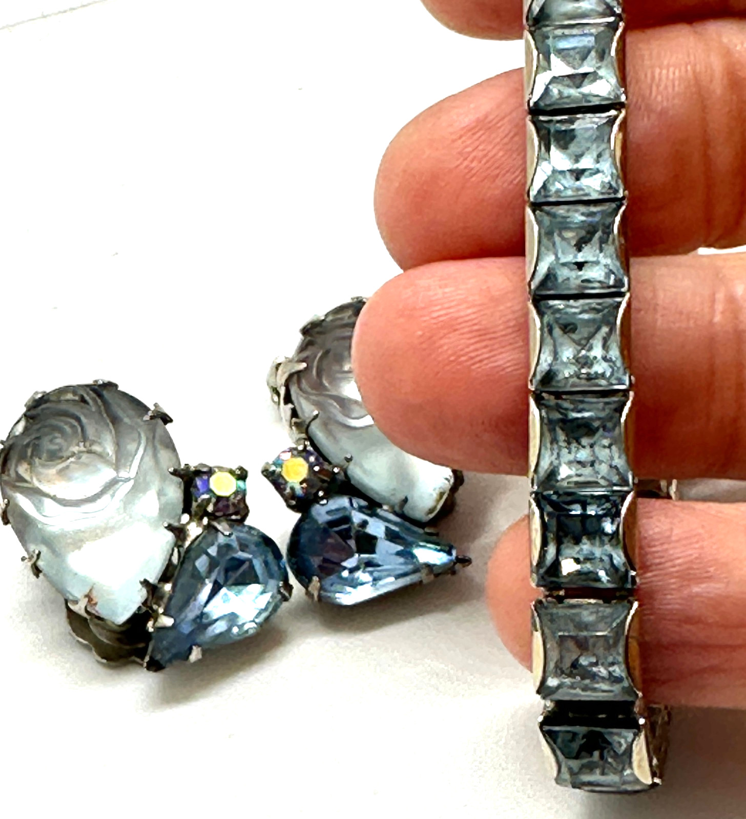Vtg Light Blue Sapphire Pressed Glass Rose Earrings & Square Stone Bracelet 7″