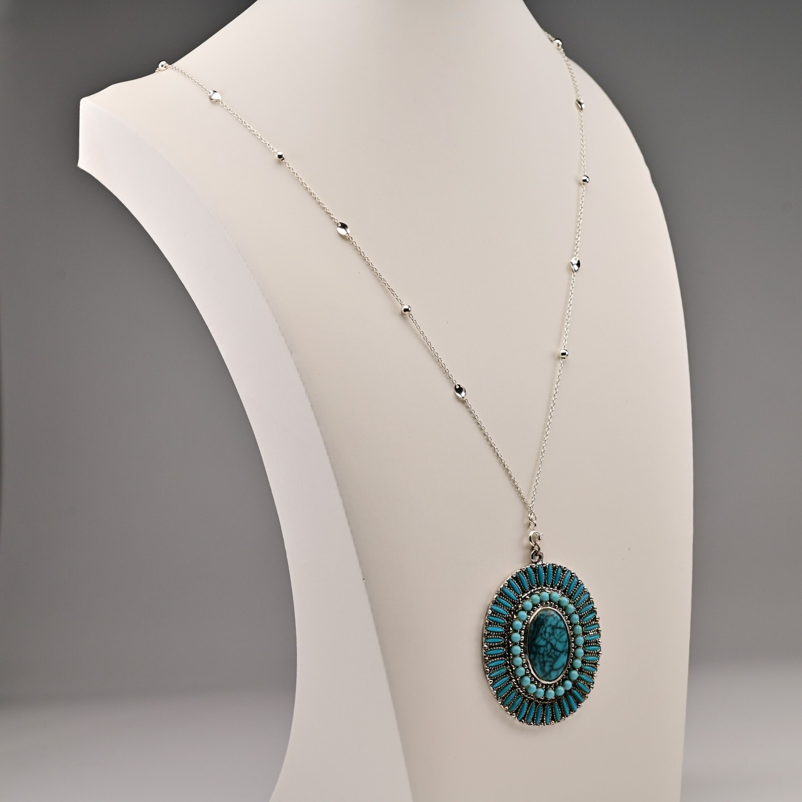 Original Vintage Native Silver Faux Turquoise Gemstone Pendant Estate Necklace