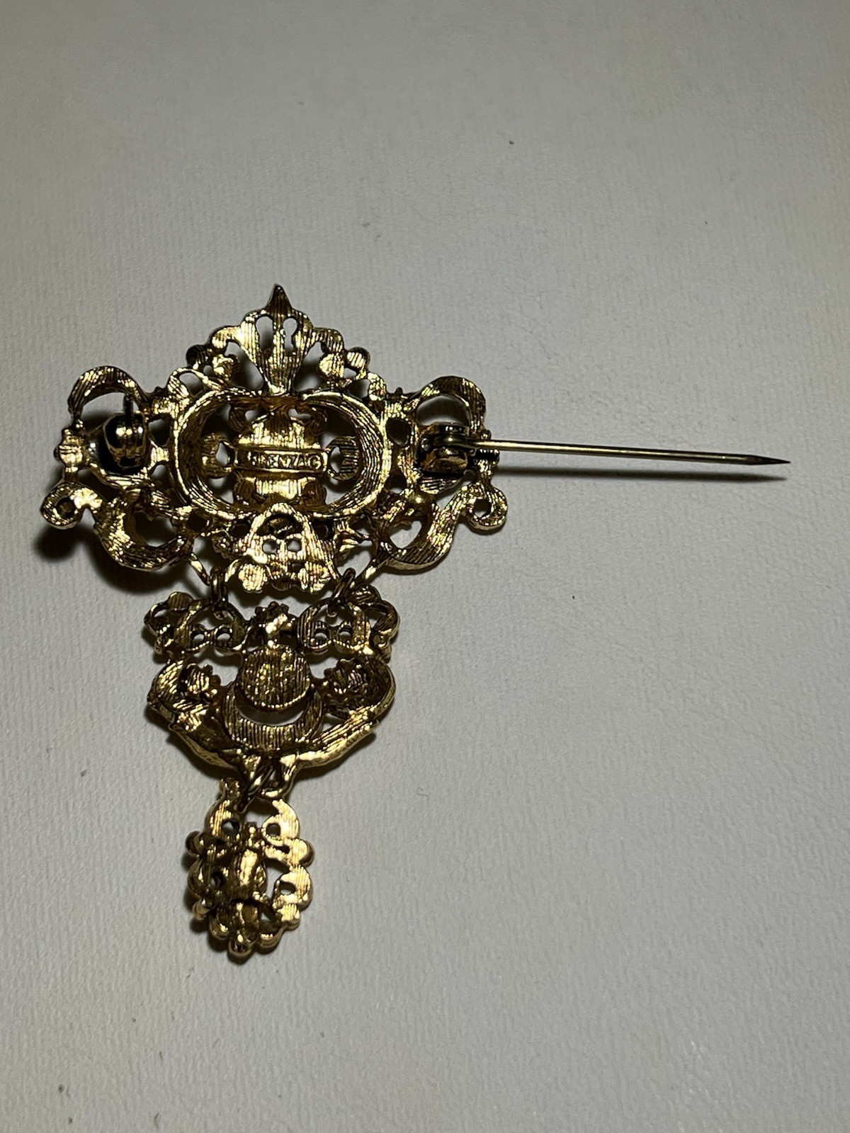 Vintage Florenza Victorian Renaissance Faux Pearl Green Enamel Brooch Pin