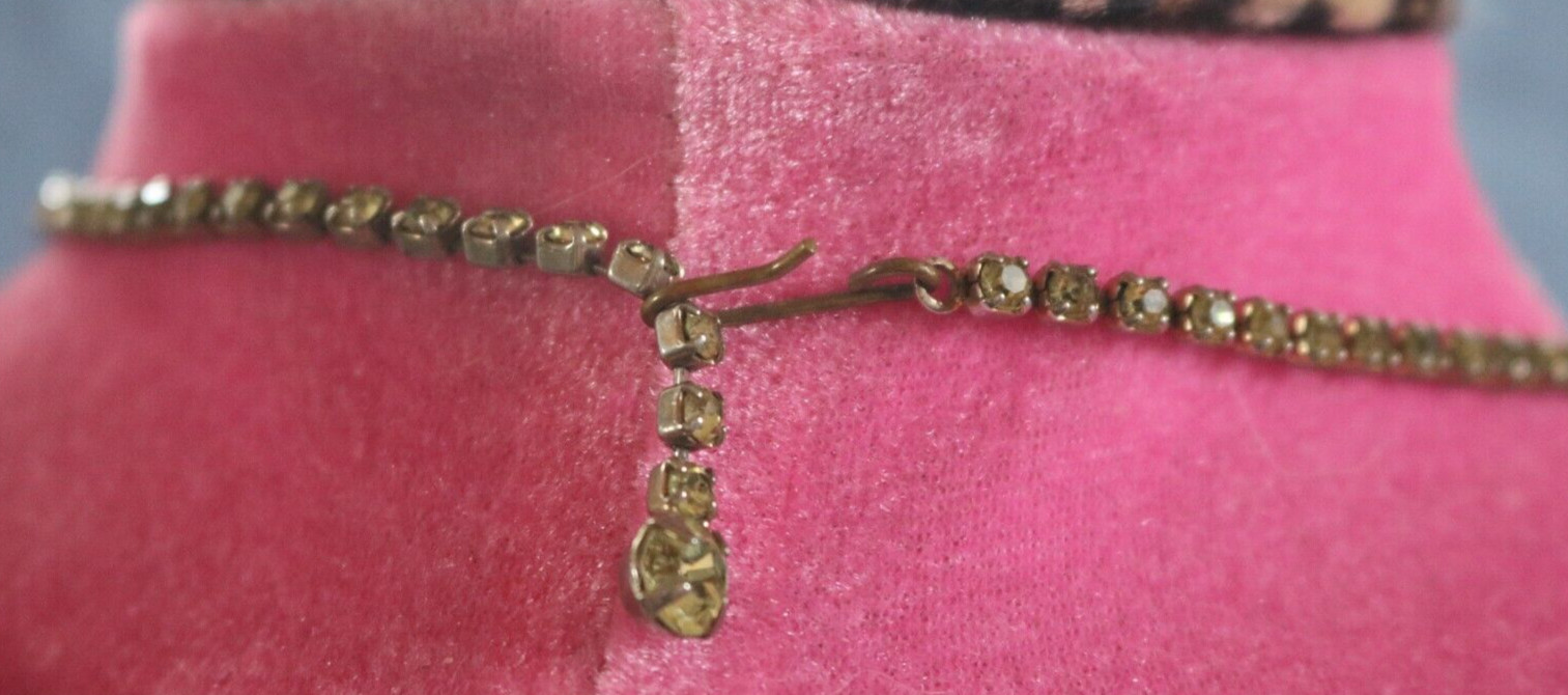 Vintage Rhinestone Necklace Light Citrine Smoky Gray 3-D Effect Prong Set Choker