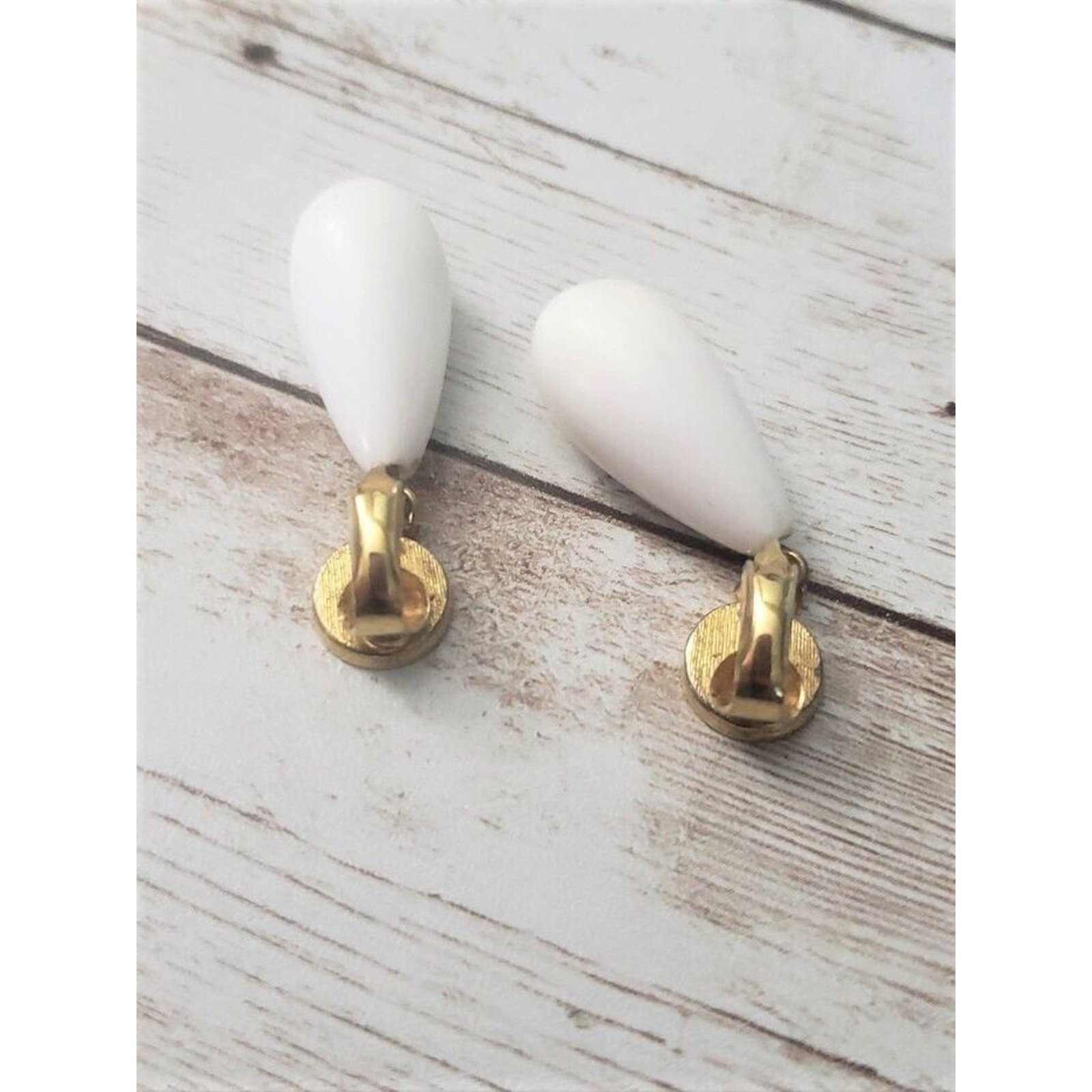 Vintage Clip On Earrings – Elongated White Dangle 1 & 5/8″