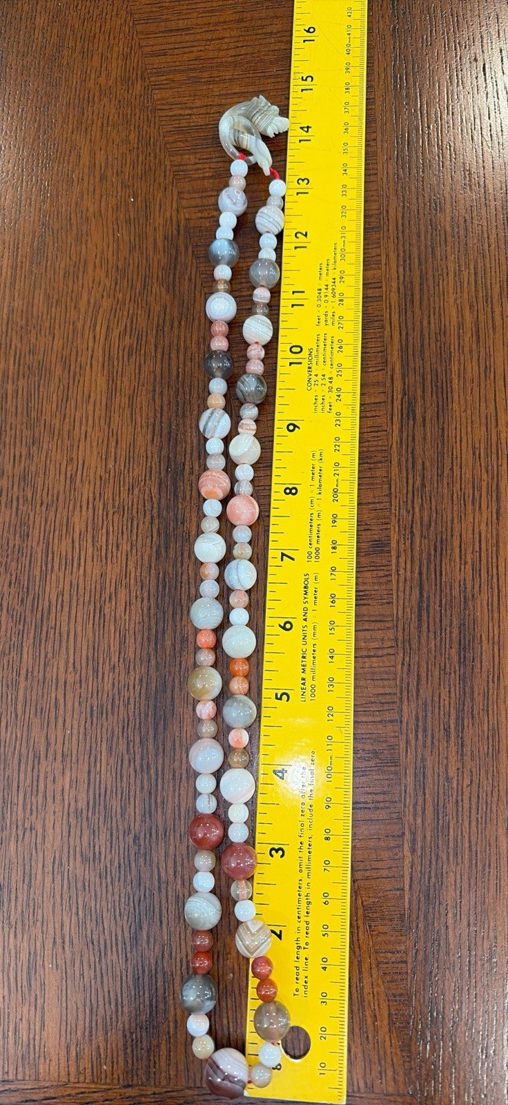 Gorgeous Asian Agate Bead Necklace With Carved Dragon Head Toggle closure