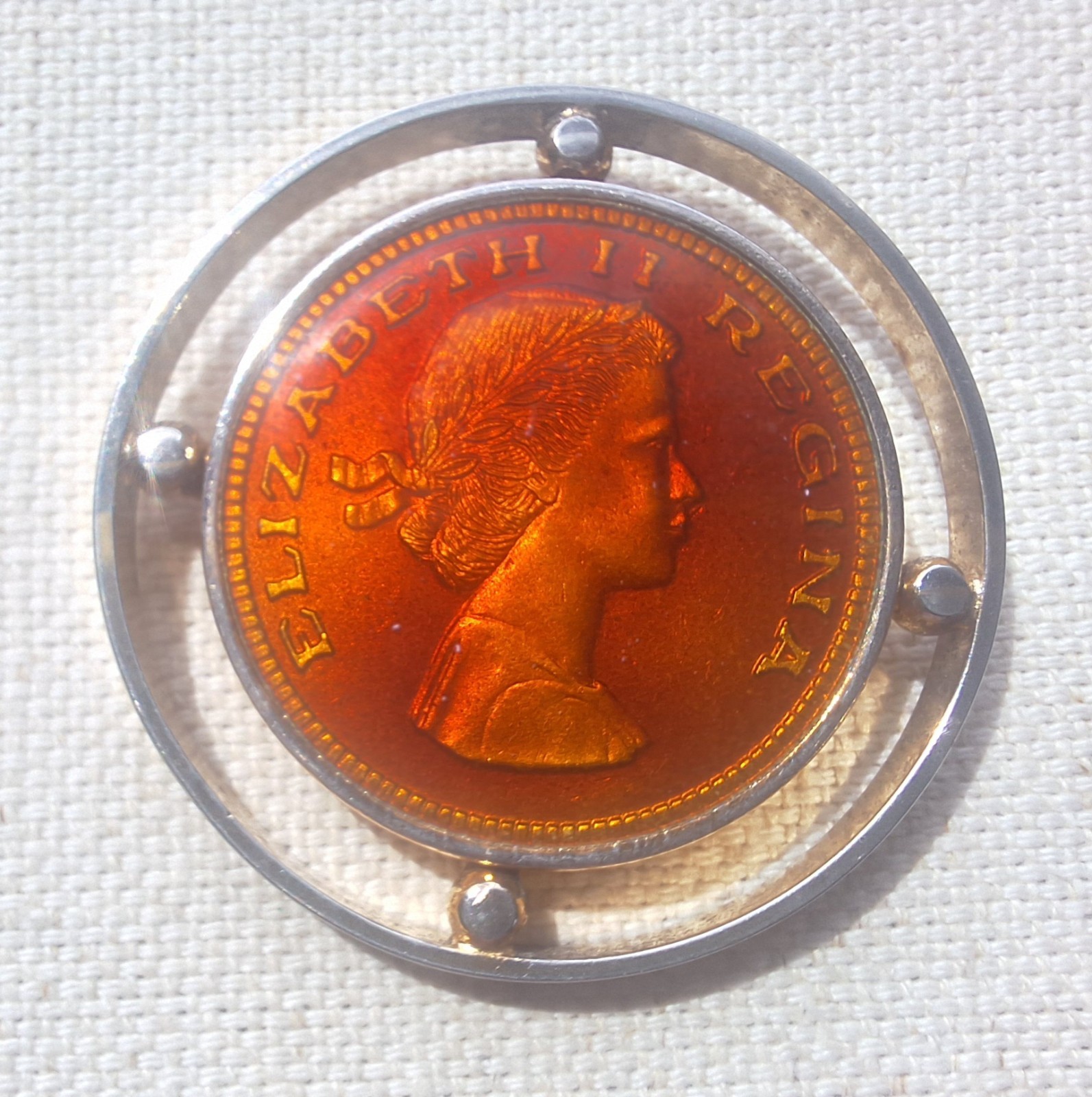Vintage Enameled British Coin Pin / Brooch